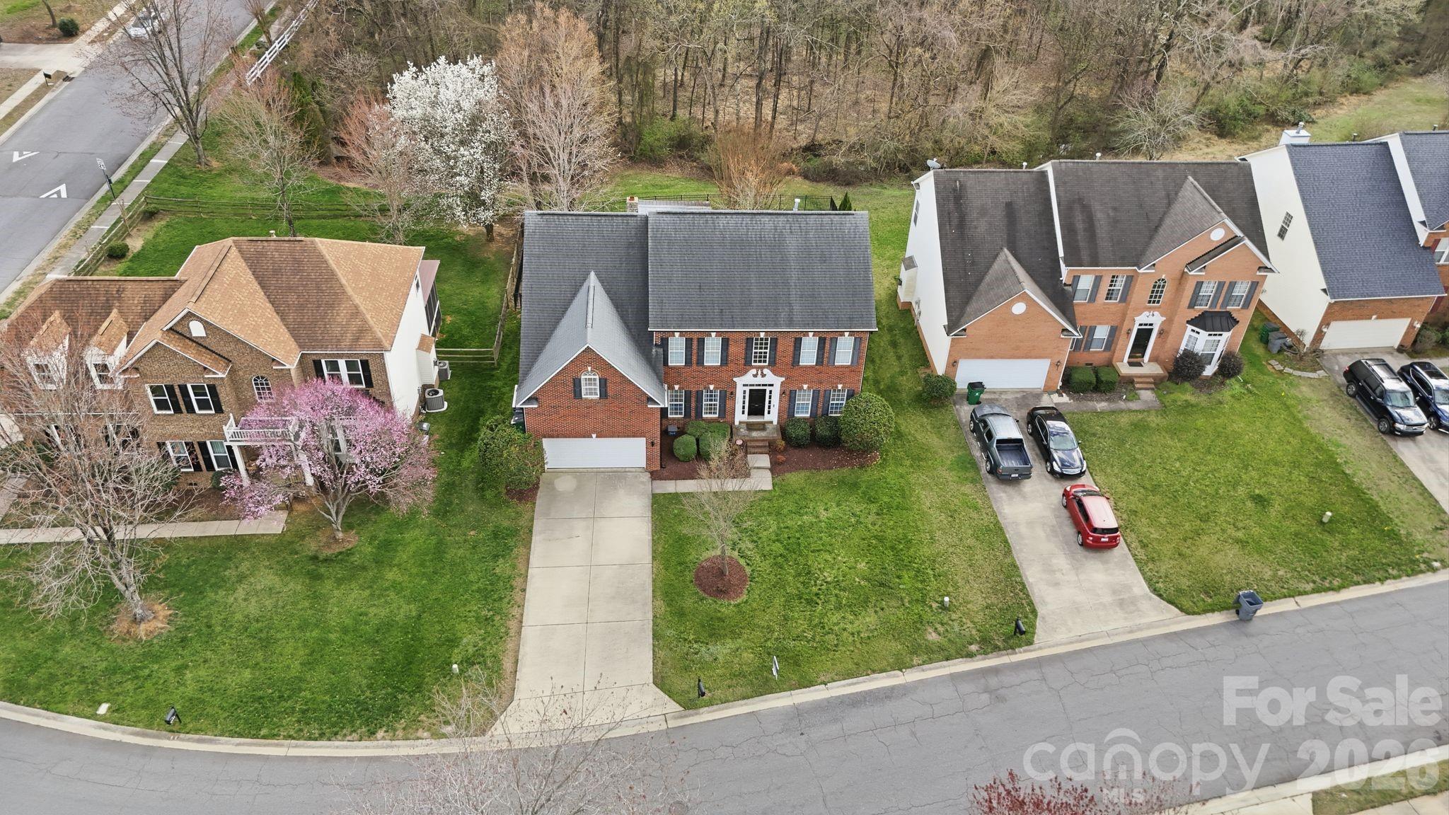 3909 Meadow Green Drive