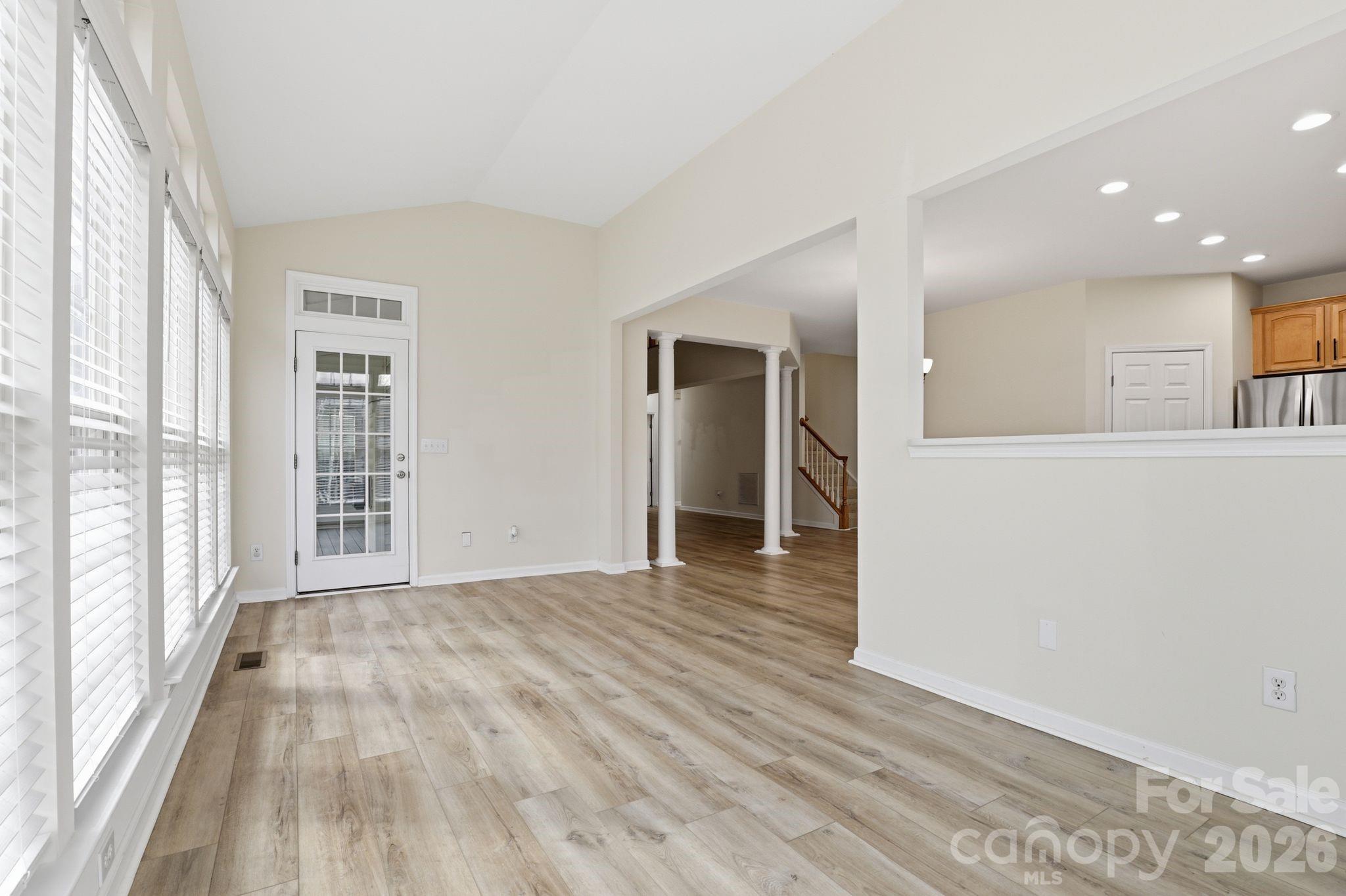3909 Meadow Green Drive