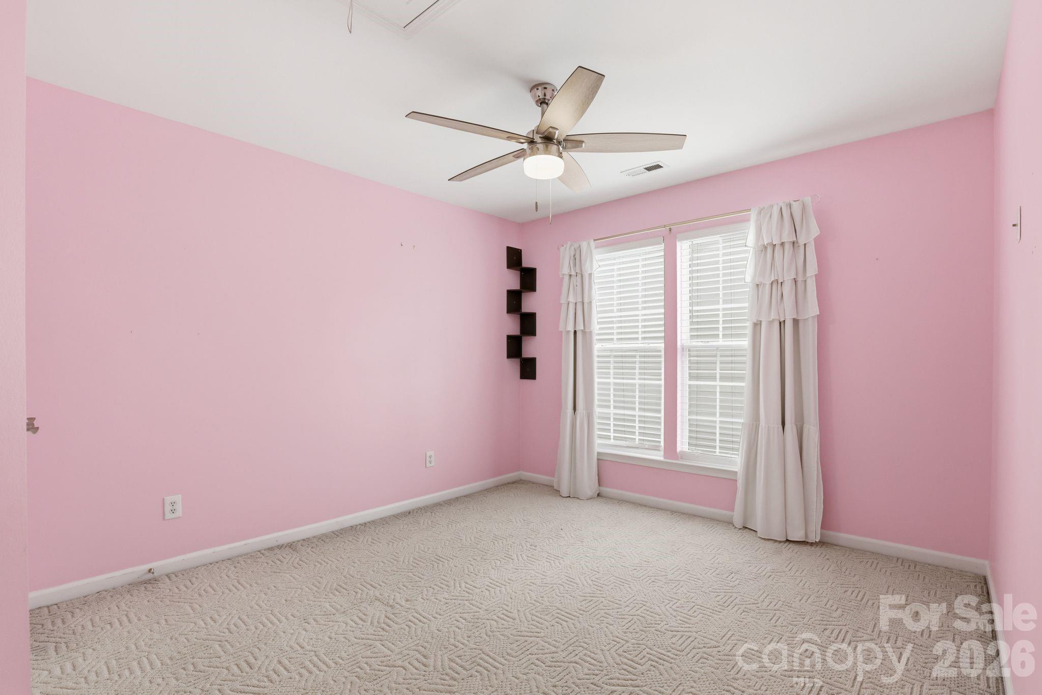 3909 Meadow Green Drive