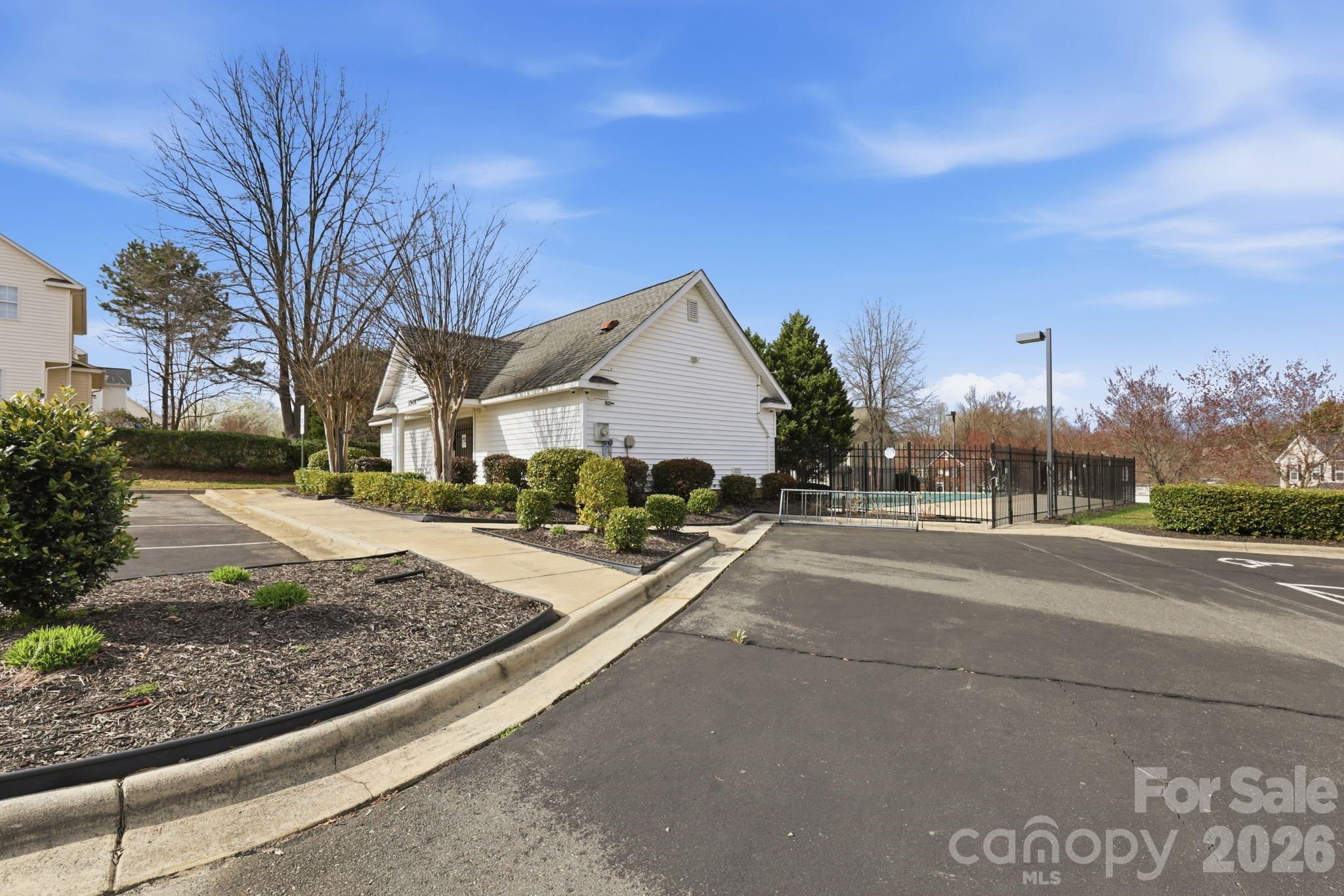 3909 Meadow Green Drive