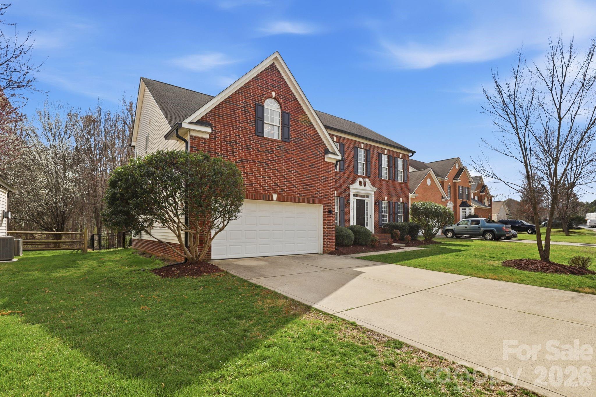 3909 Meadow Green Drive