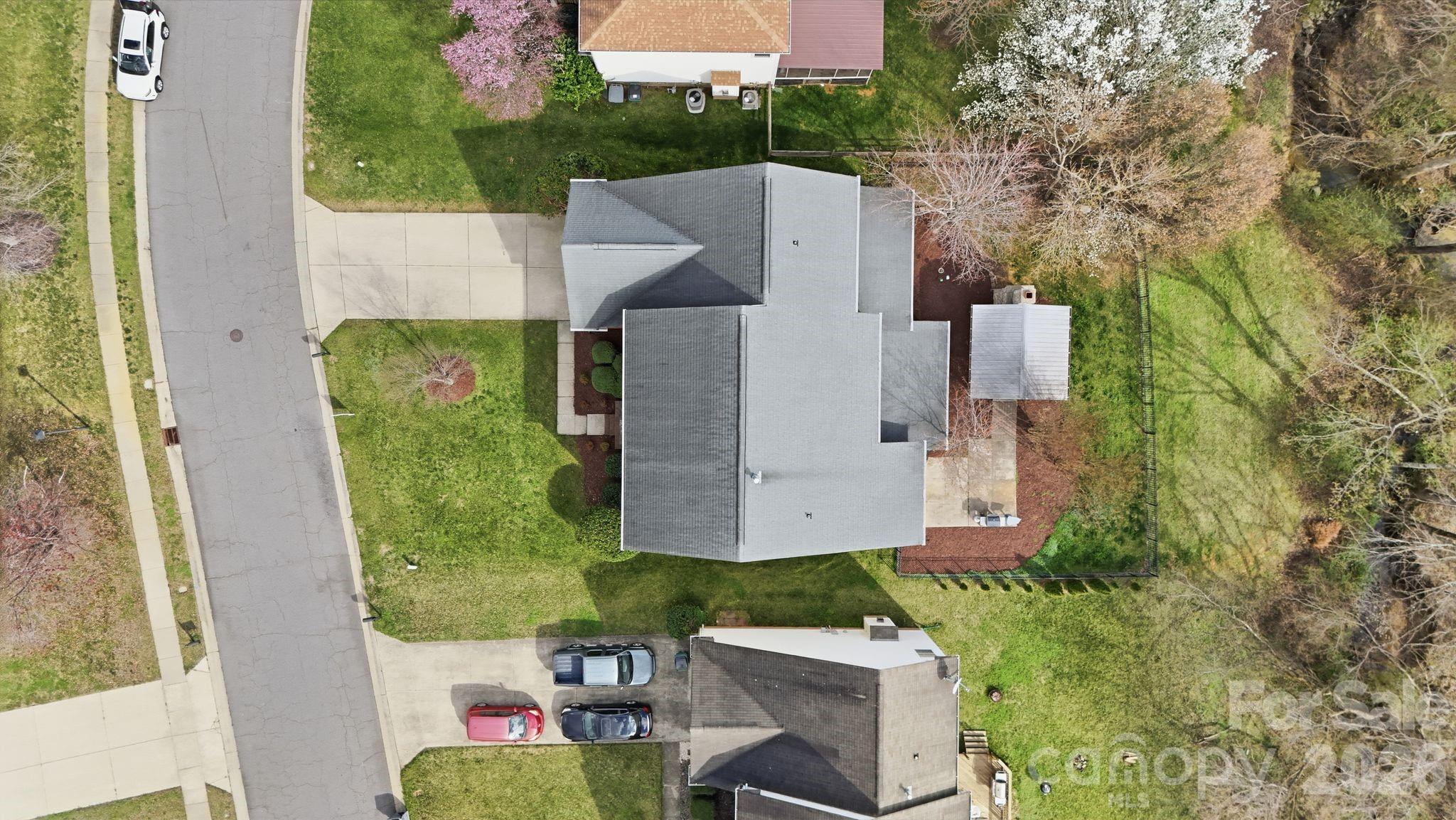3909 Meadow Green Drive