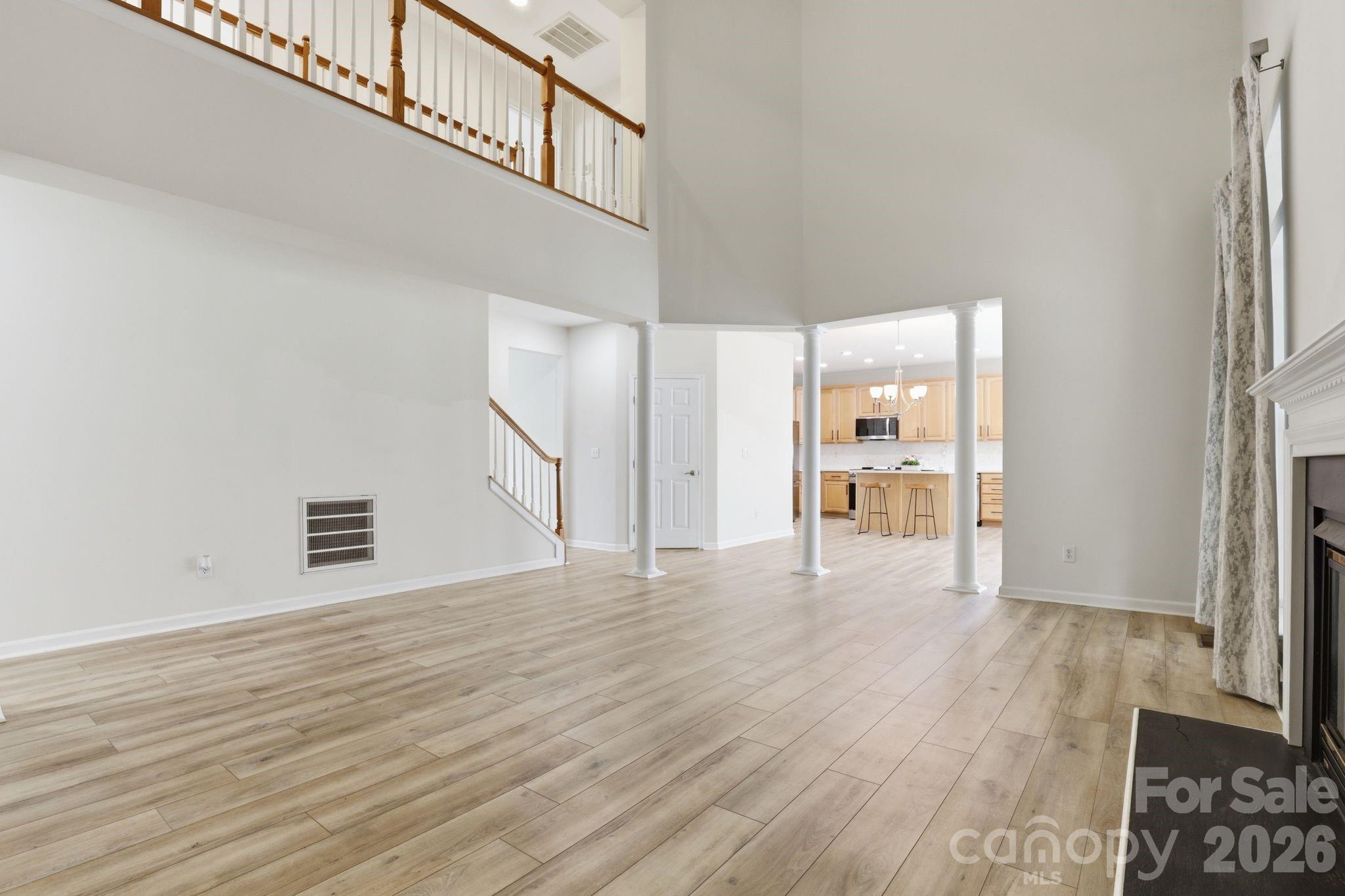 3909 Meadow Green Drive