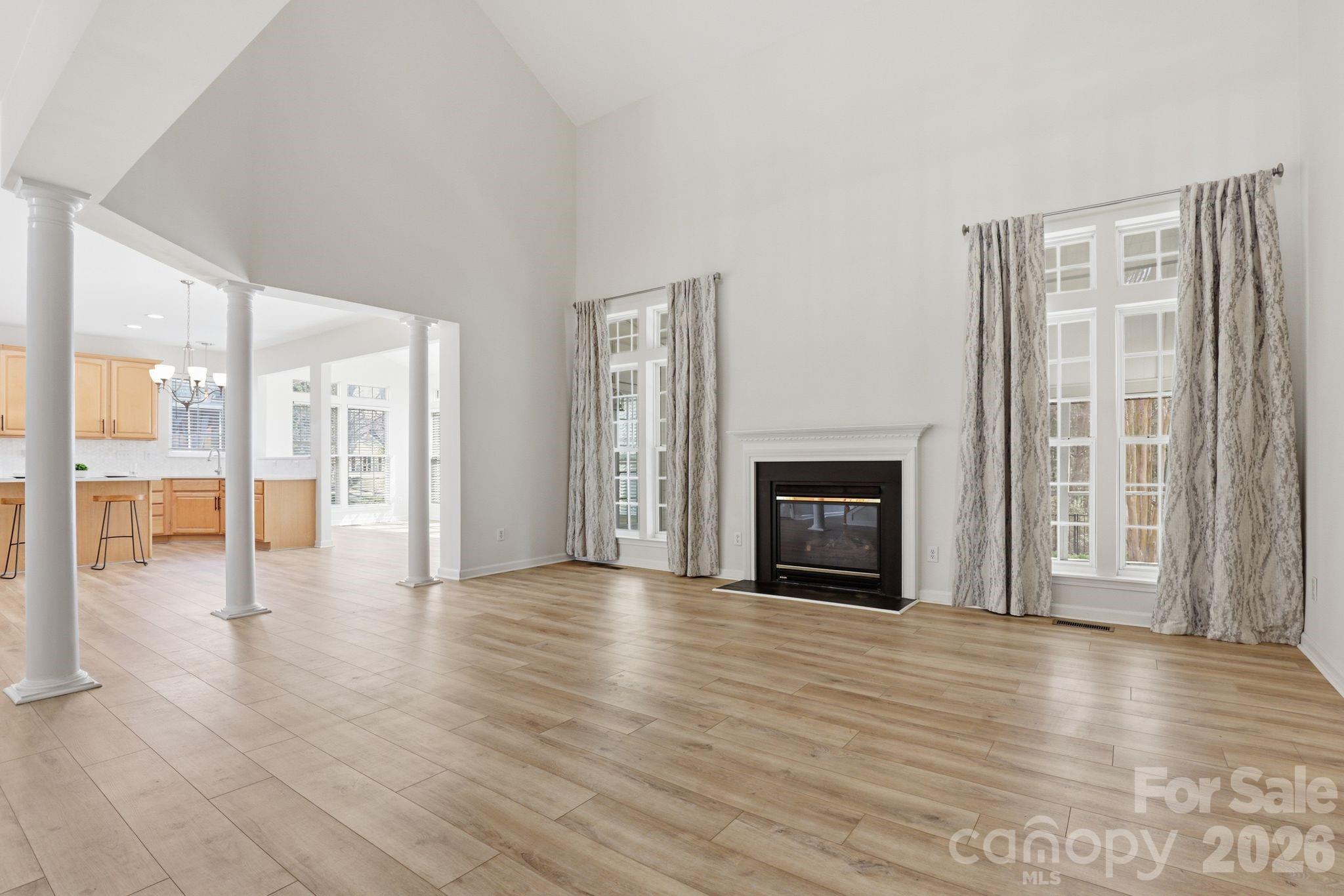 3909 Meadow Green Drive