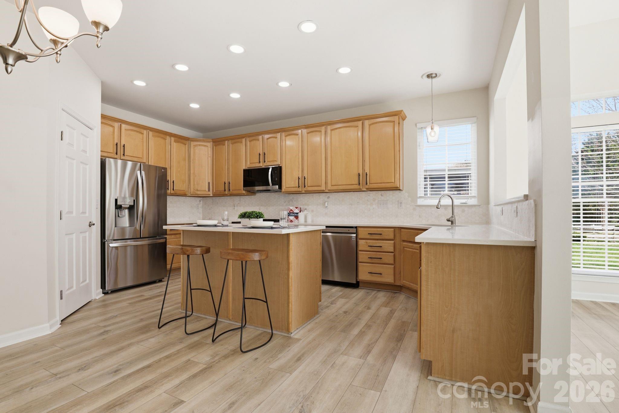 3909 Meadow Green Drive