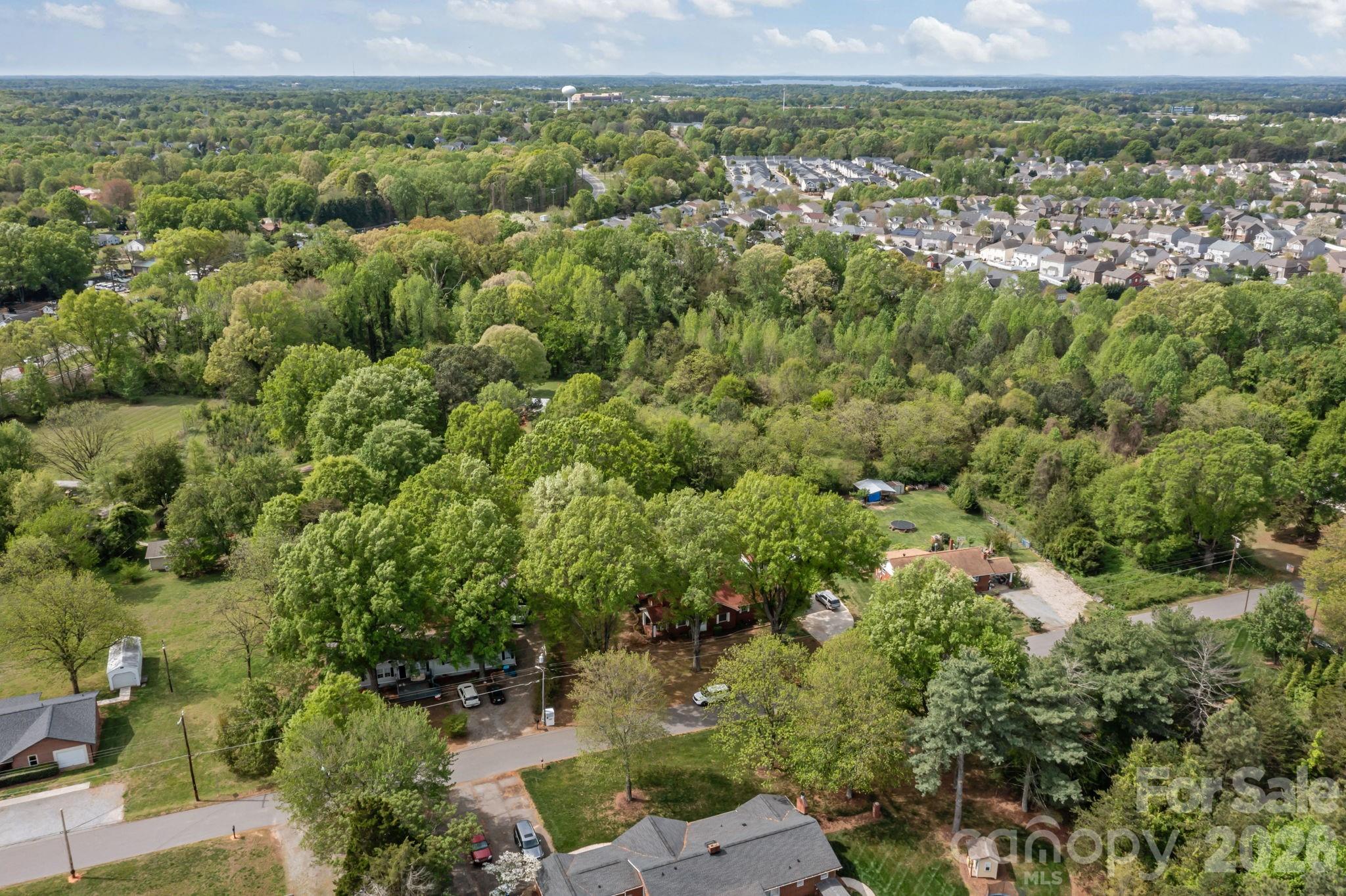 137 Foursquare Road