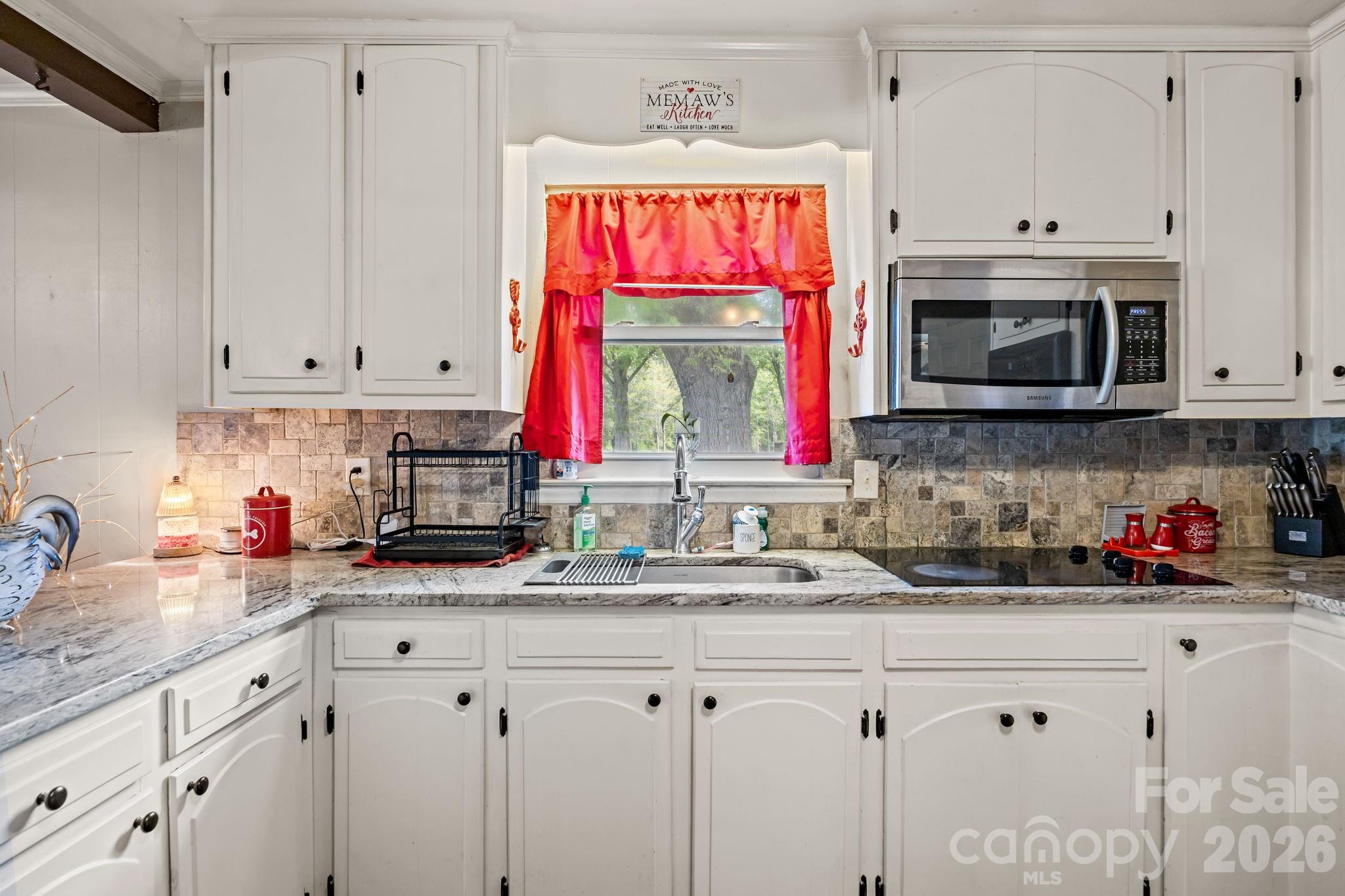 137 Foursquare Road