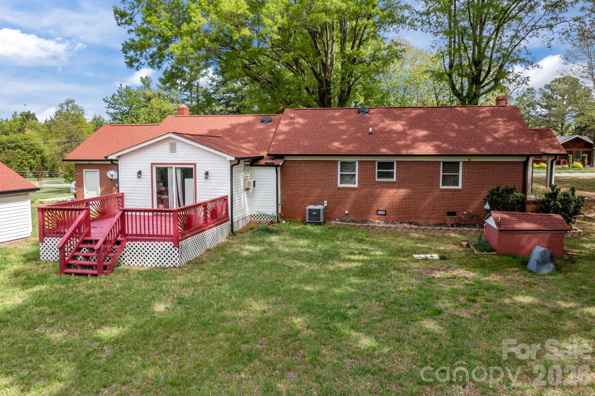 137 Foursquare Road