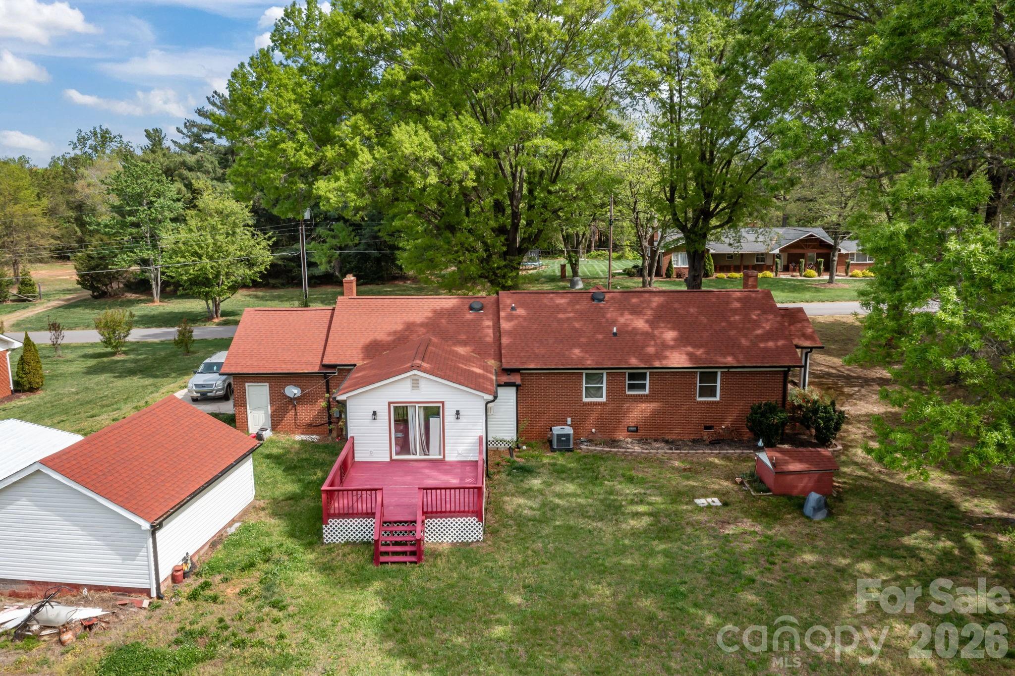 137 Foursquare Road