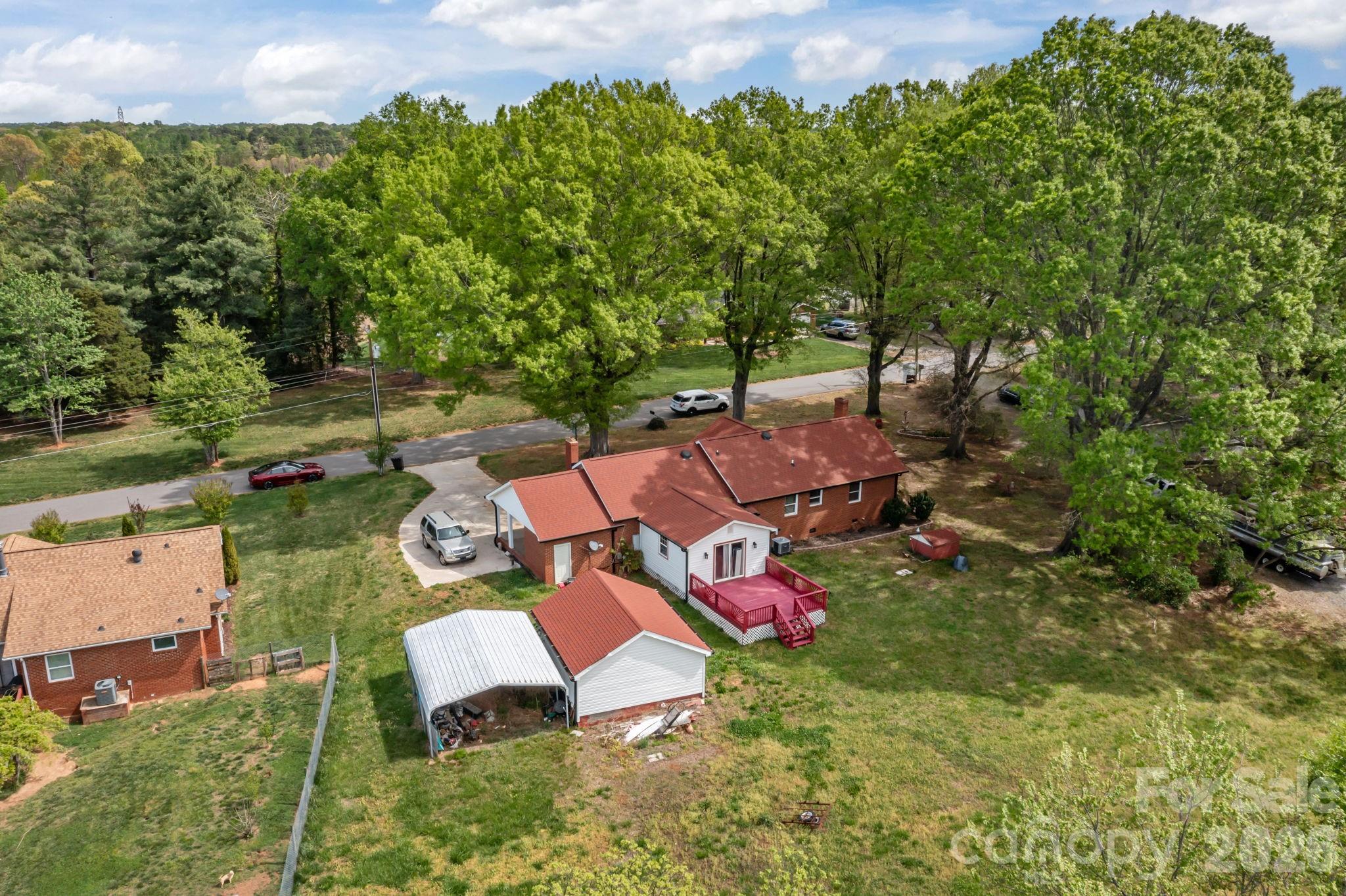 137 Foursquare Road