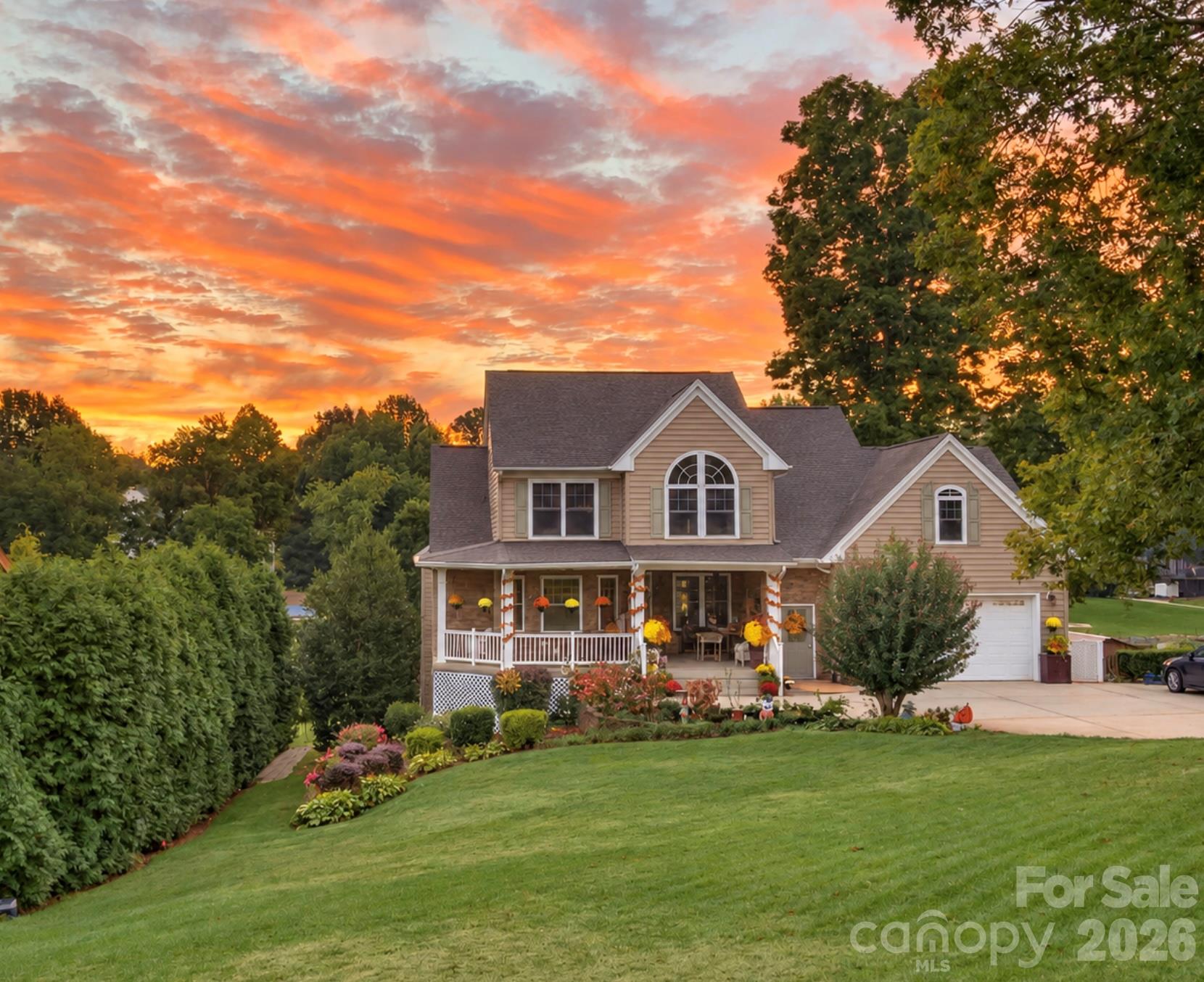 186 Hazelton Loop