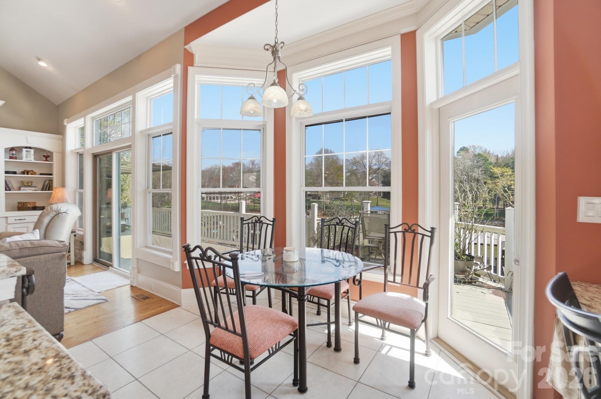 186 Hazelton Loop