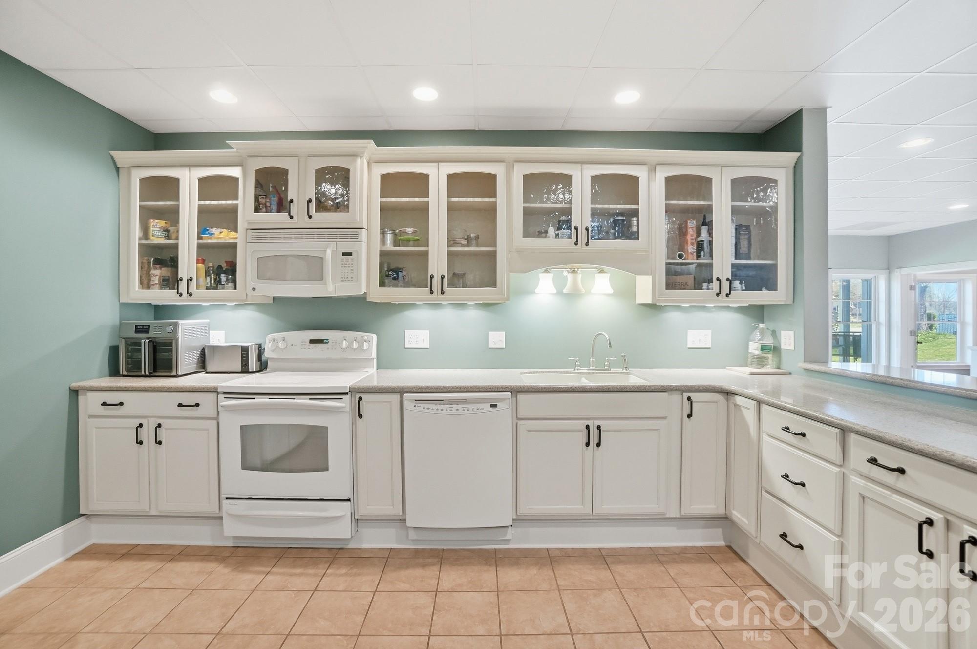 186 Hazelton Loop