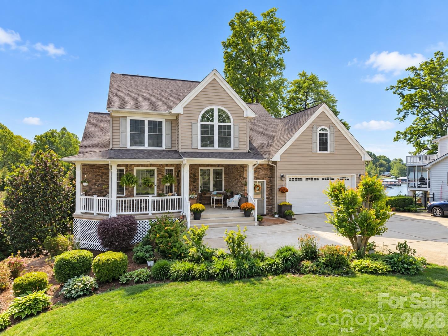 186 Hazelton Loop