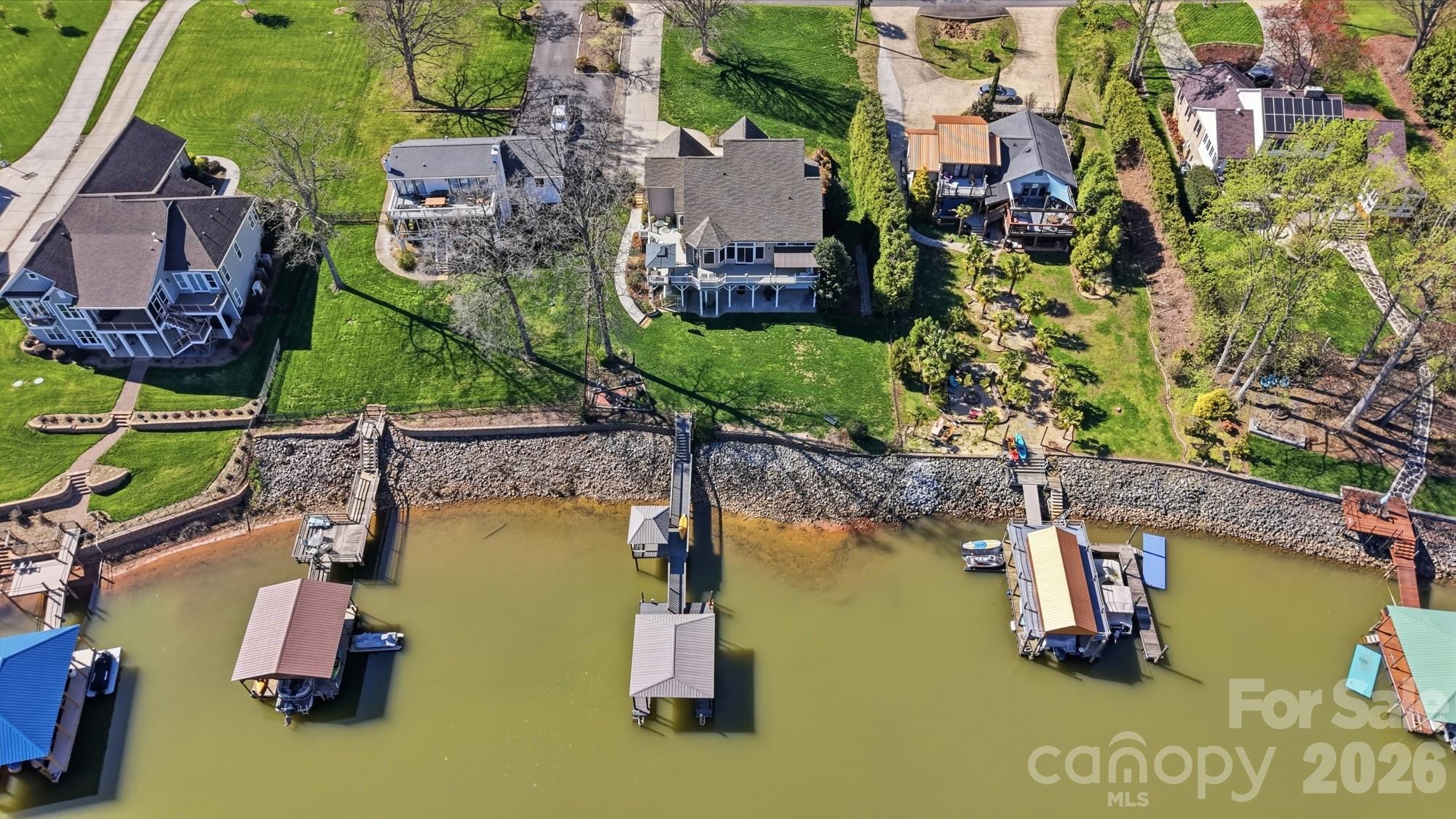 186 Hazelton Loop