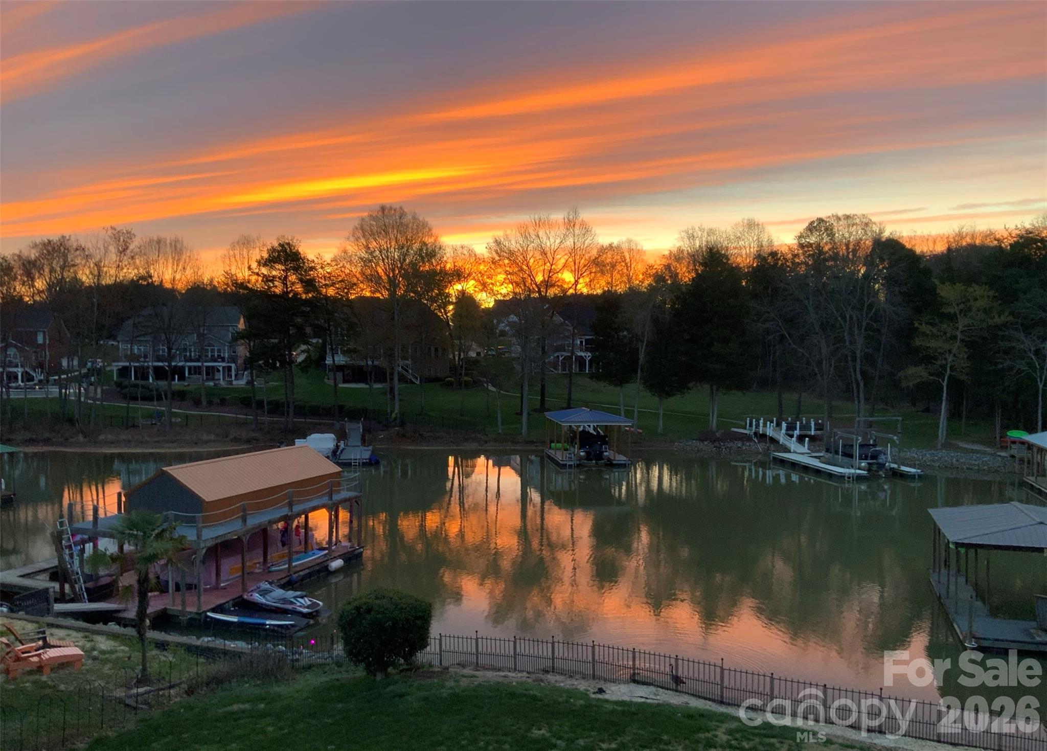 186 Hazelton Loop