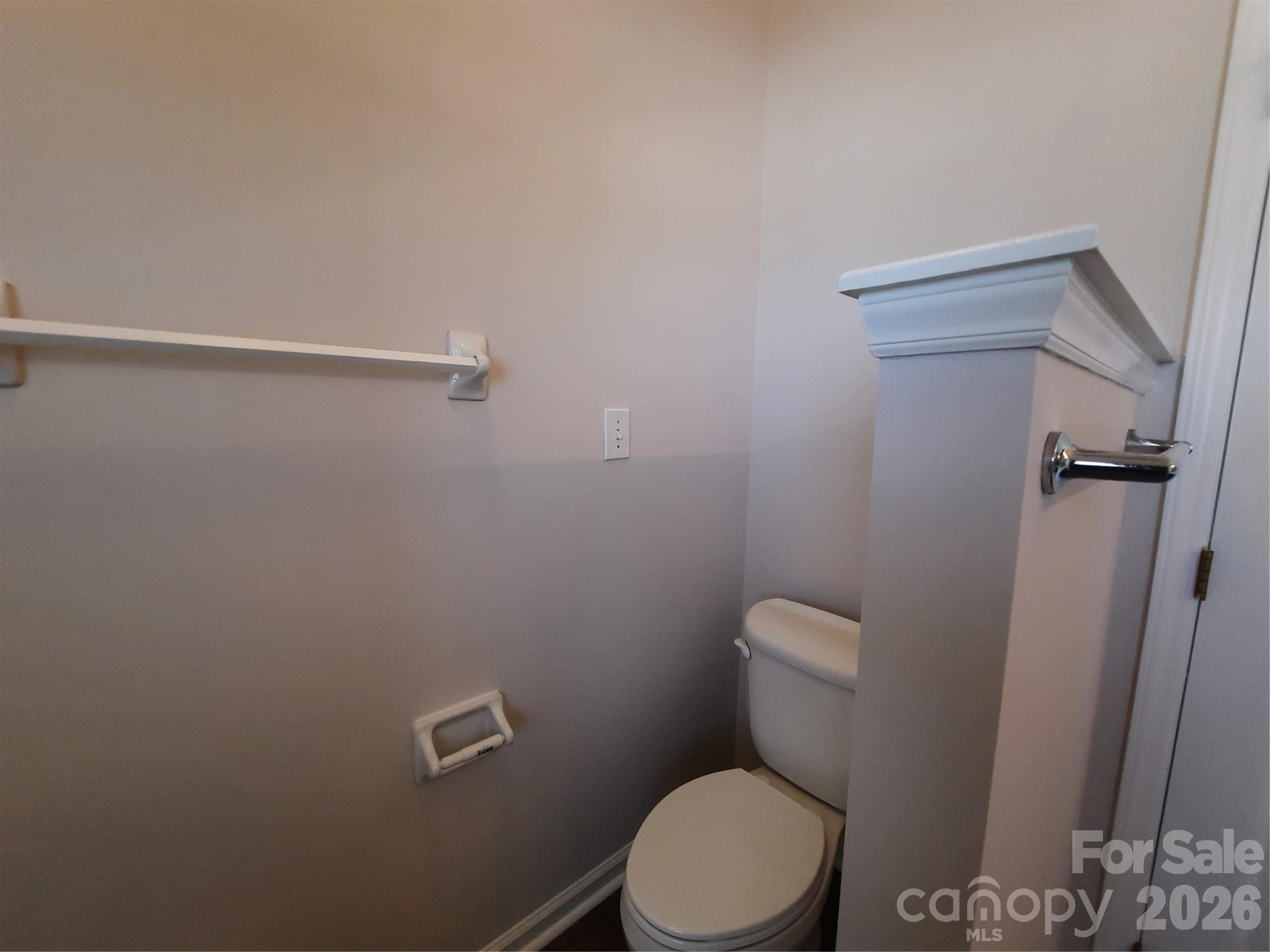 5305 Chinemist Court