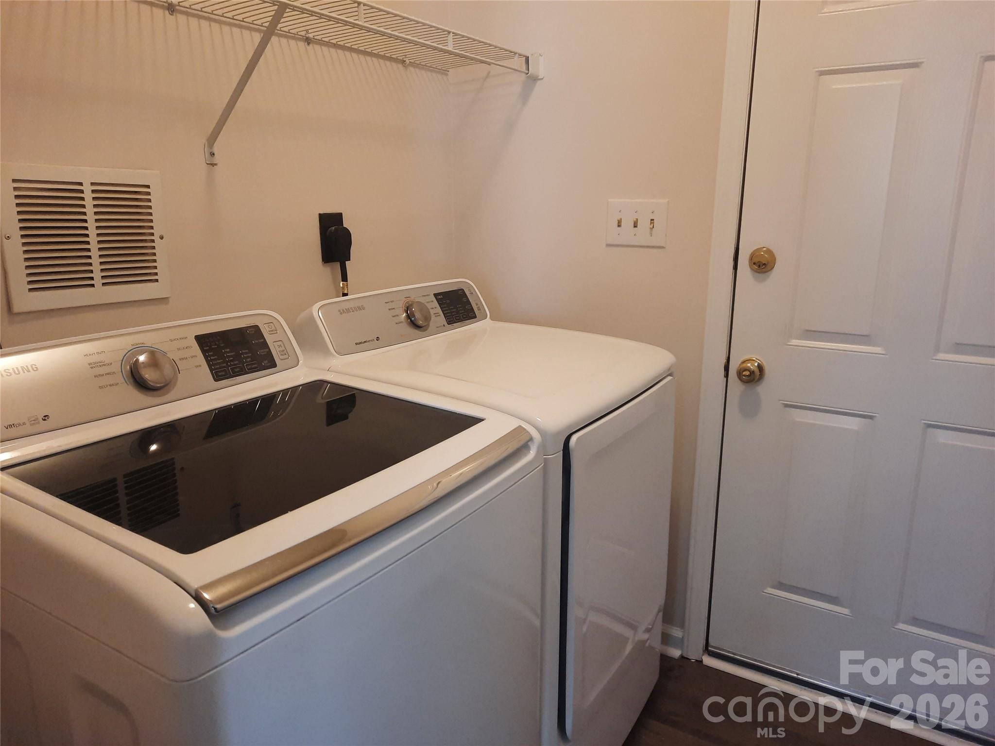 5305 Chinemist Court