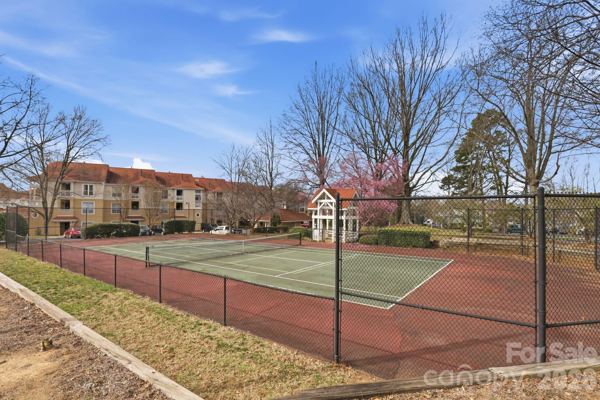 18009 Kings Point Drive Unit: R