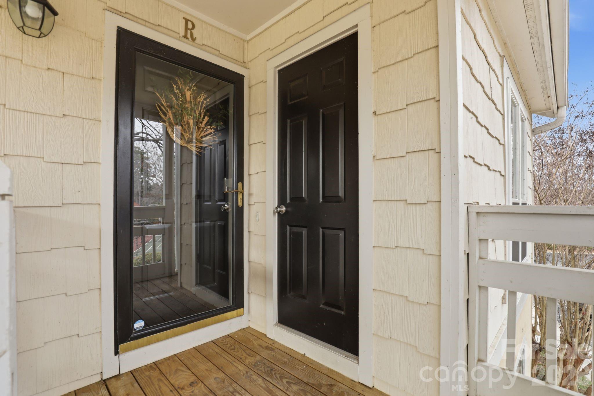 18009 Kings Point Drive Unit: R