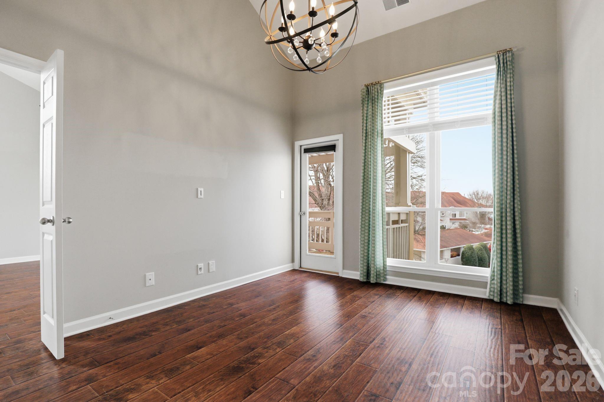 18009 Kings Point Drive Unit: R