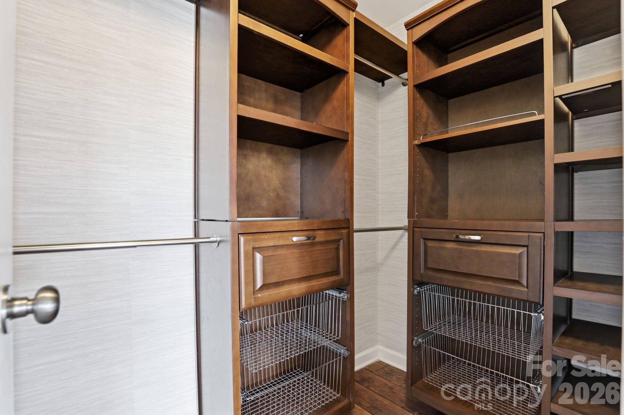 18009 Kings Point Drive Unit: R