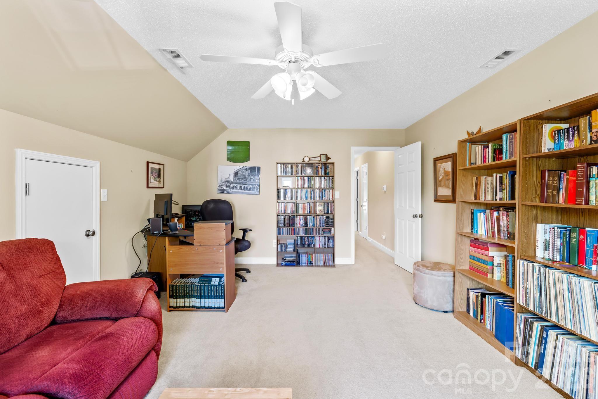 1131 Greenheather Drive