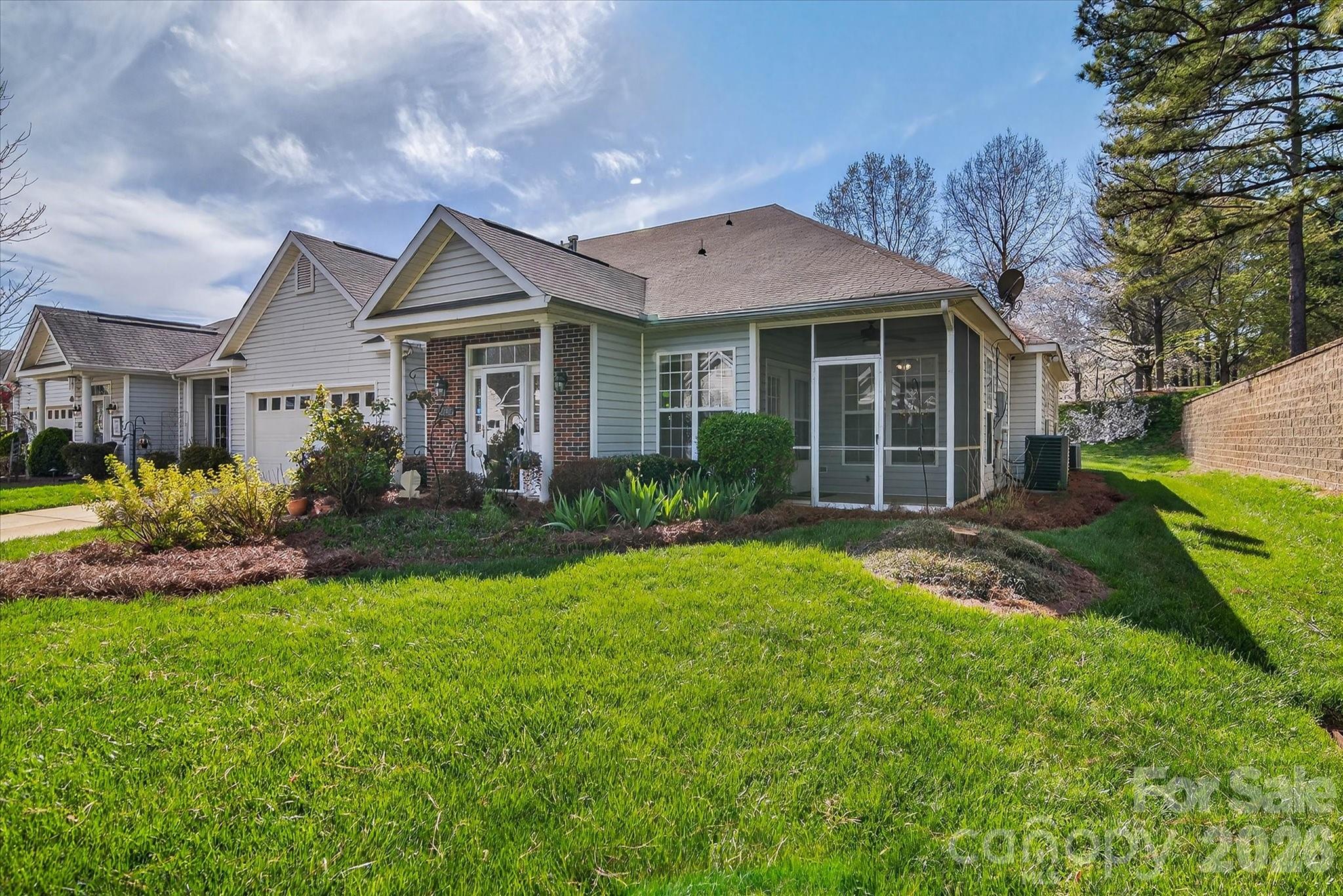 4492 Antelope Lane