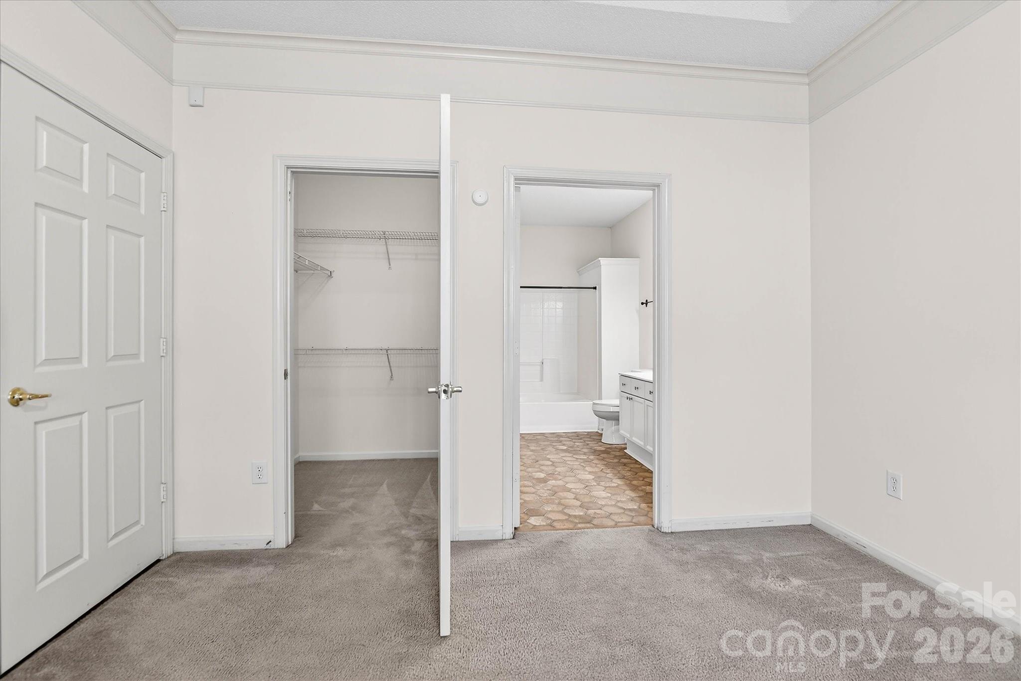 4492 Antelope Lane