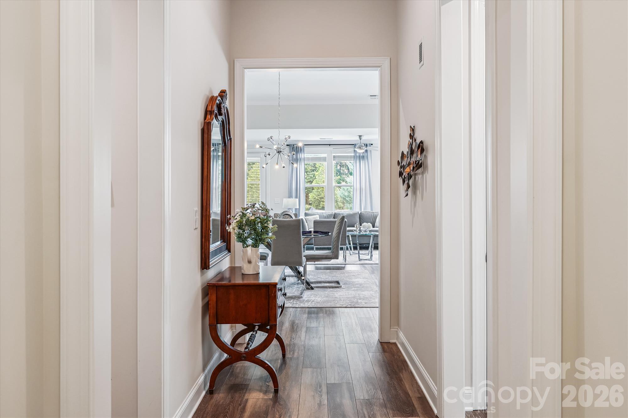 10400 Superb Lane
