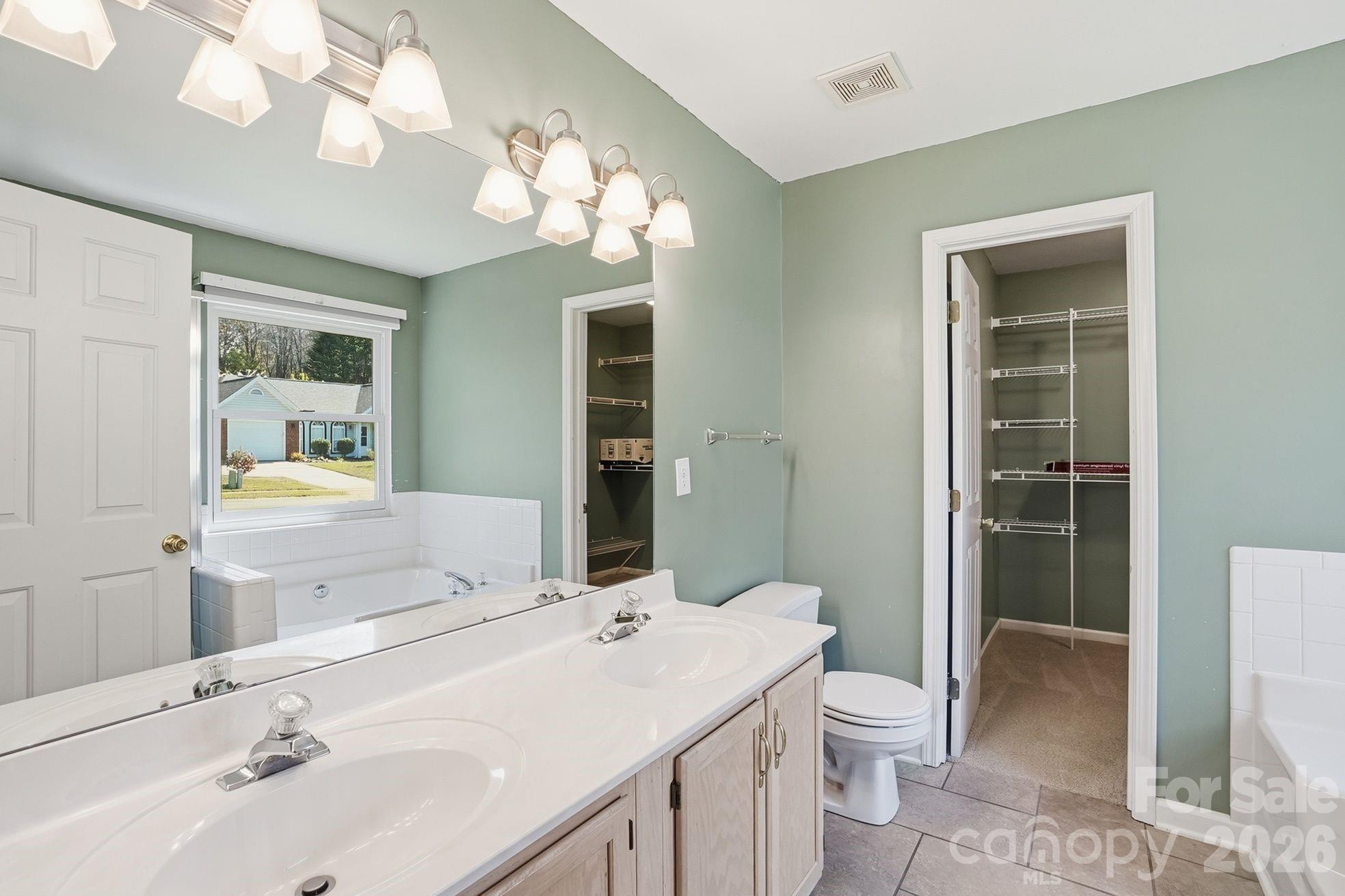 9332 Broken Pine Lane