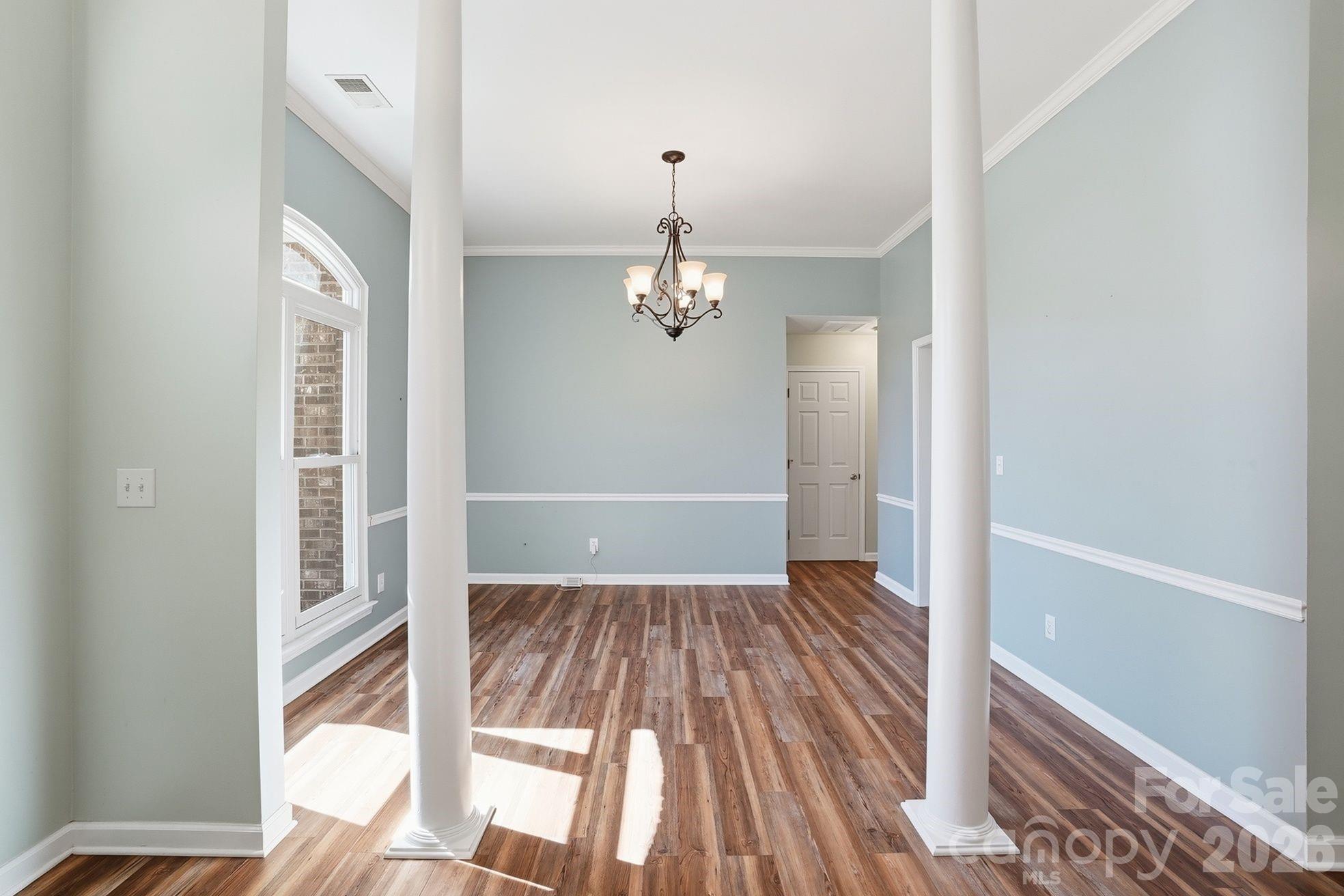 9332 Broken Pine Lane