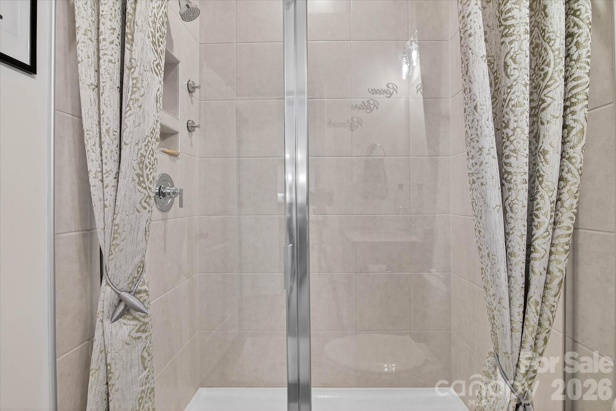 5516 Verona Road