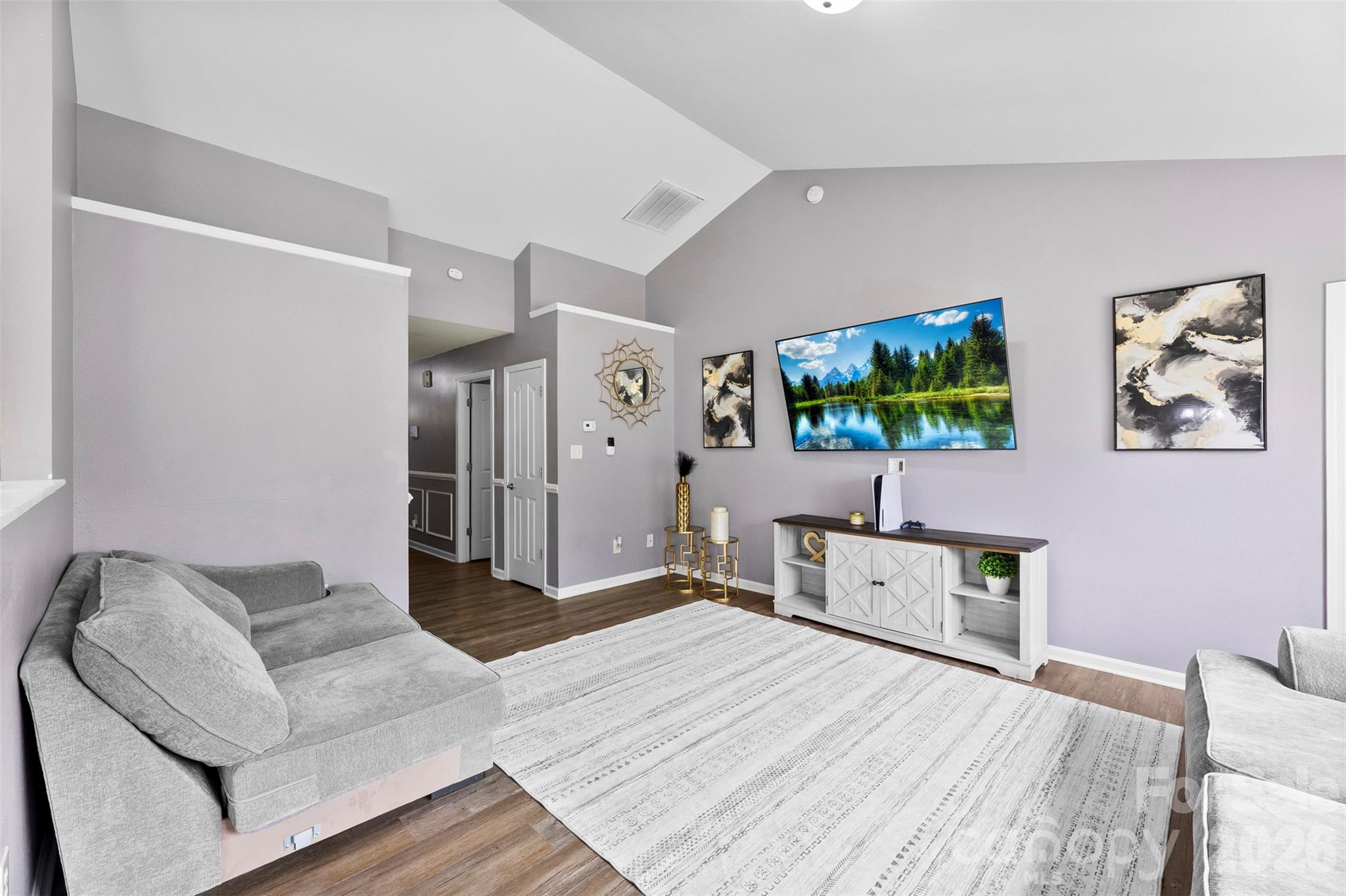 727 Almora Drive