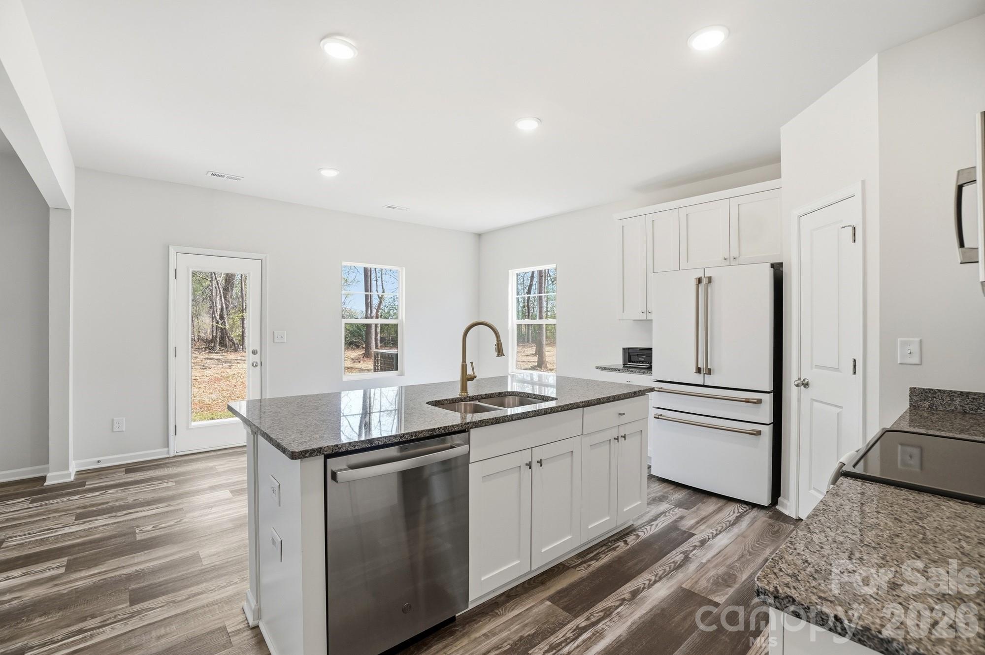 3248 Killian Road