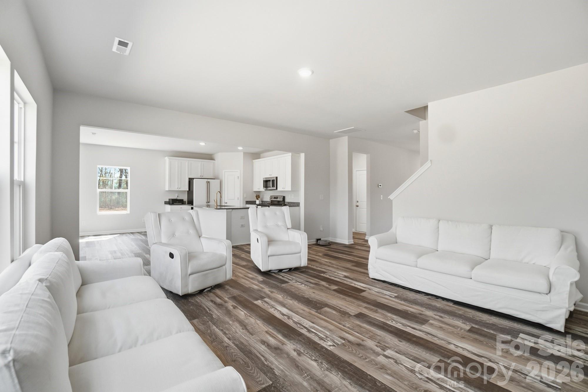 3248 Killian Road