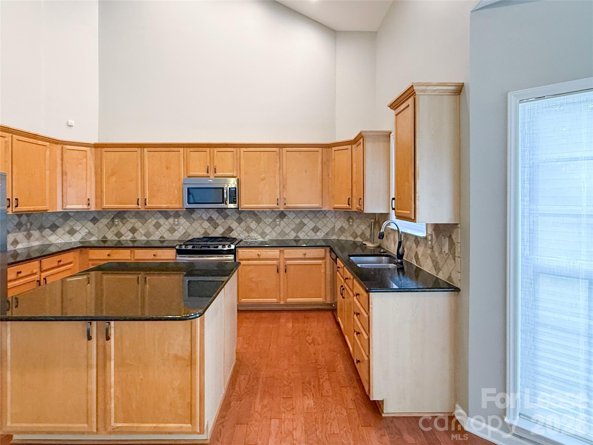 8811 Singleton Court Unit: 567