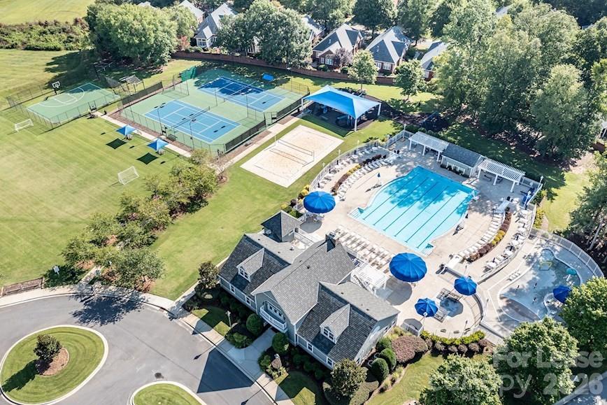 8811 Singleton Court Unit: 567