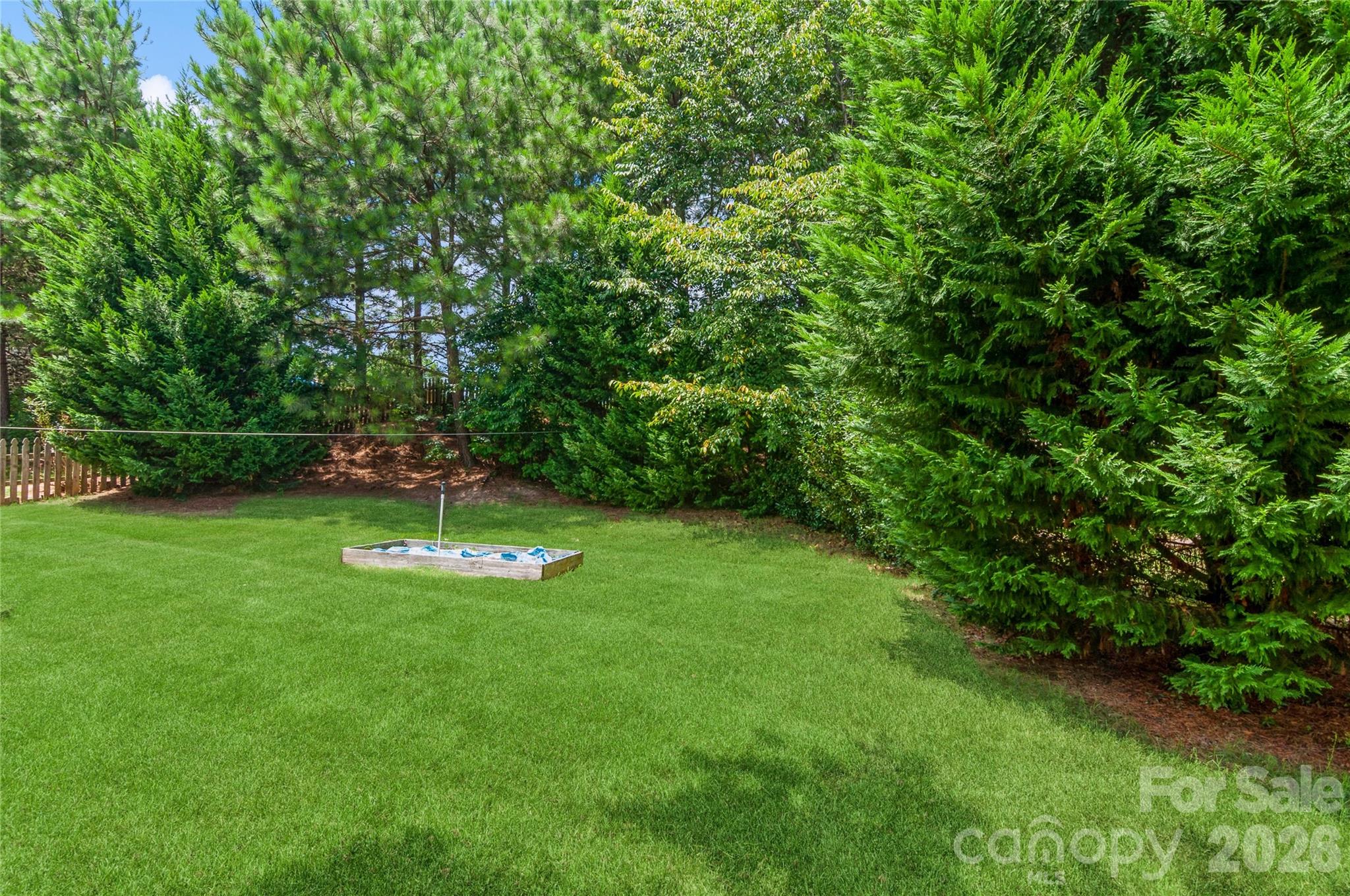 18302 Victoria Bay Drive