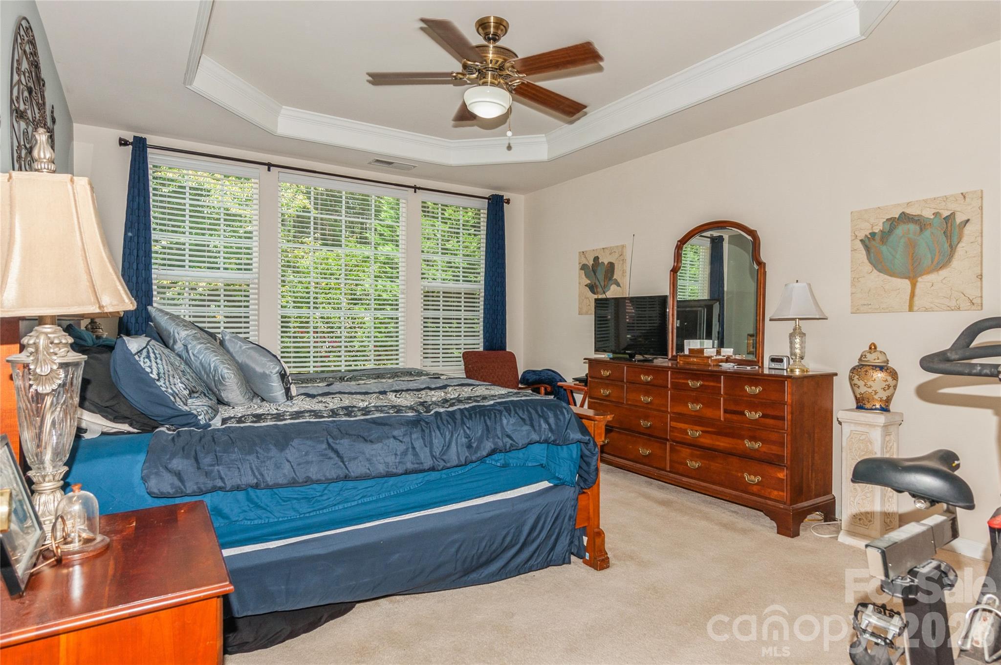 18302 Victoria Bay Drive