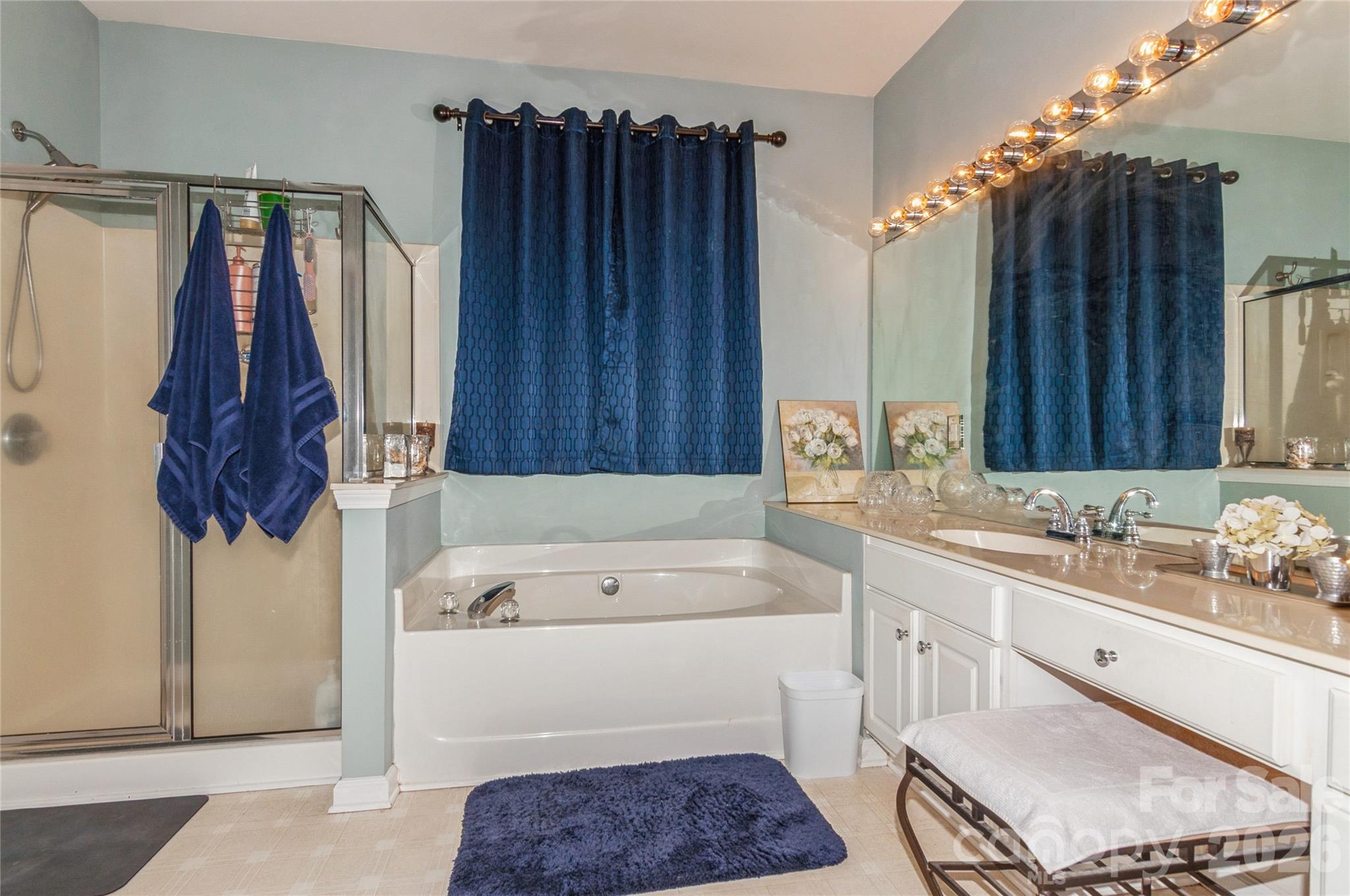 18302 Victoria Bay Drive