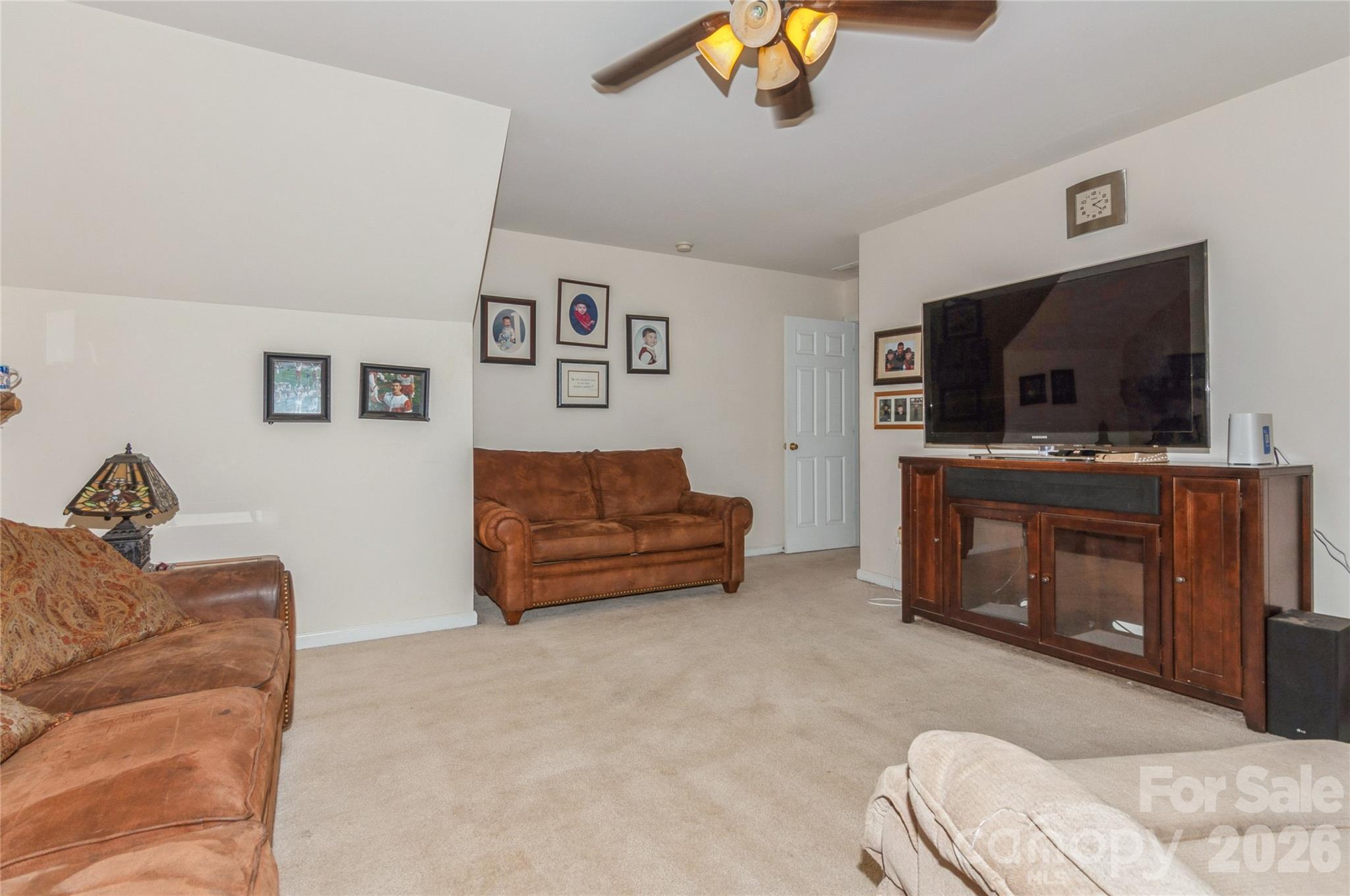 18302 Victoria Bay Drive