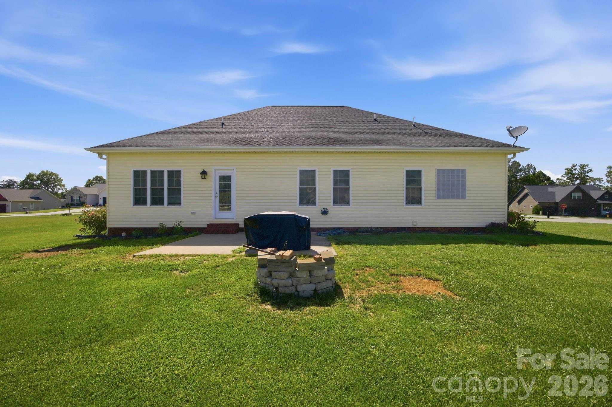 104 Castle Pines Lane