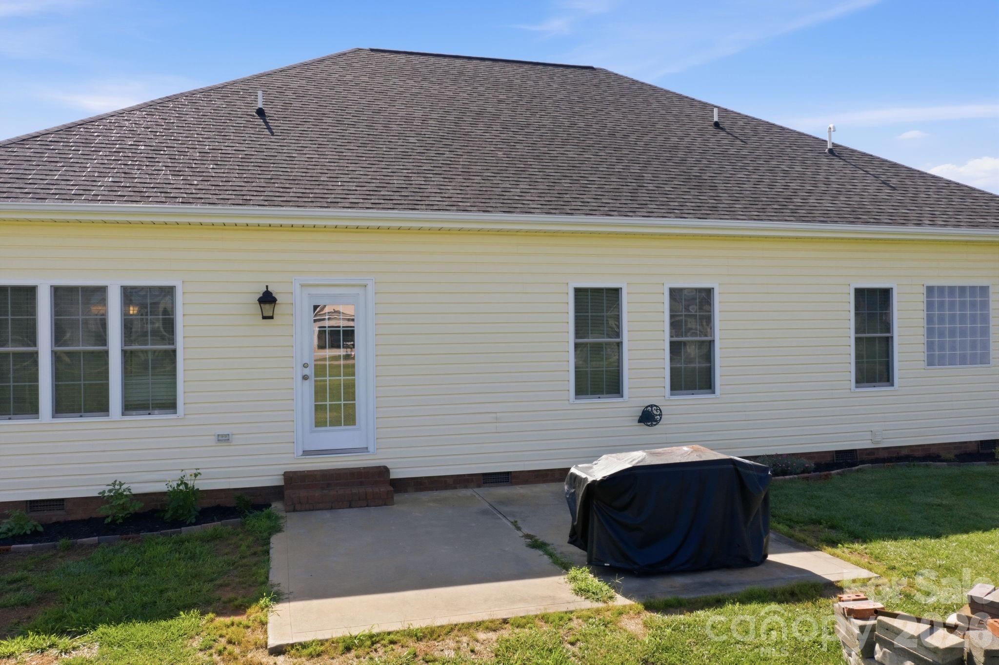 104 Castle Pines Lane