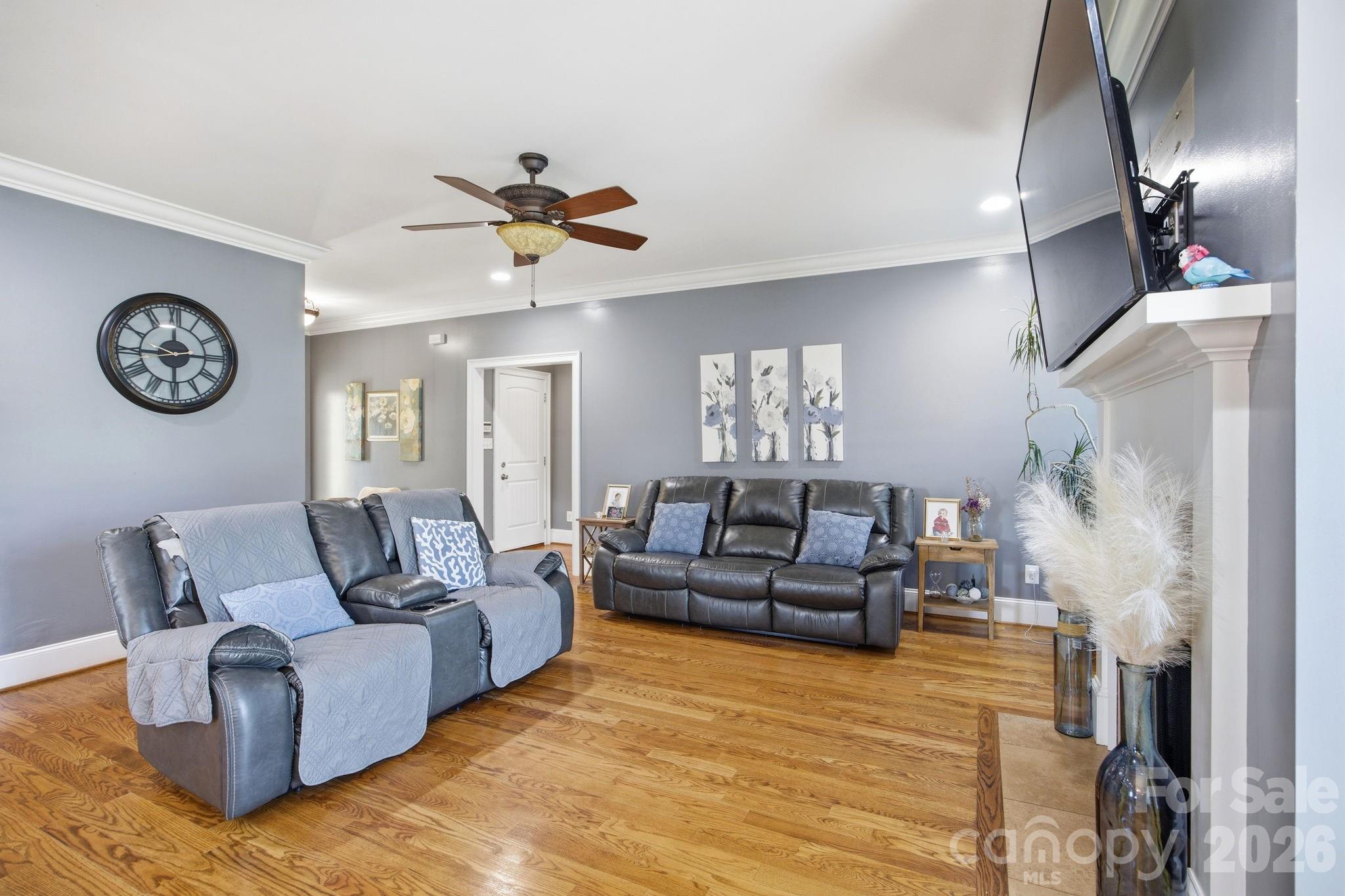 104 Castle Pines Lane