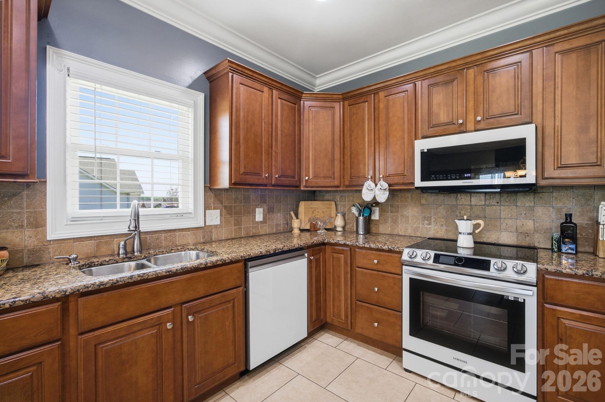 104 Castle Pines Lane