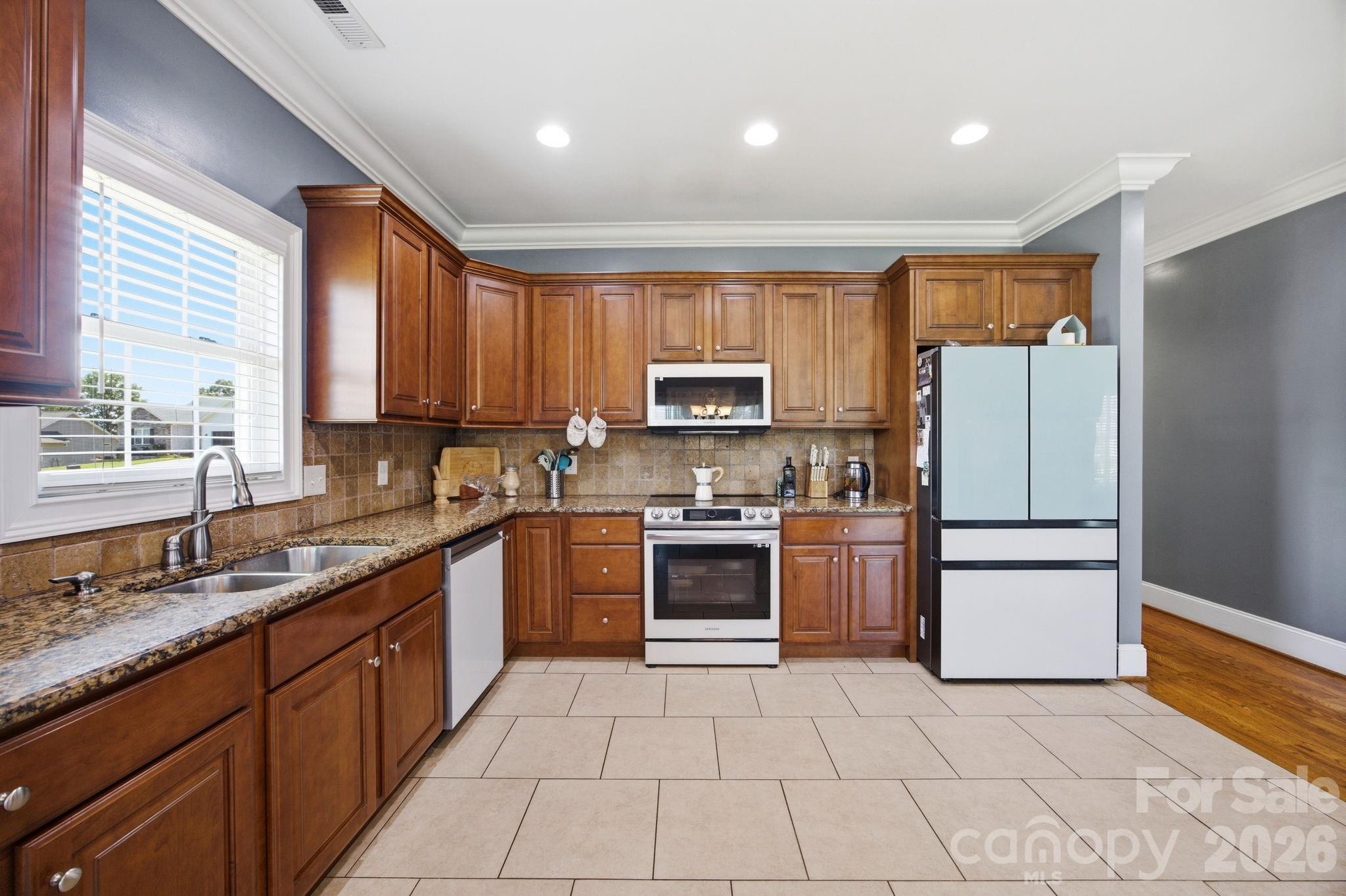 104 Castle Pines Lane