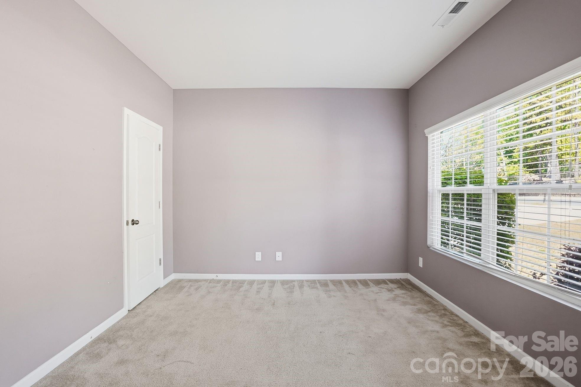 1304 Woodglen Lane