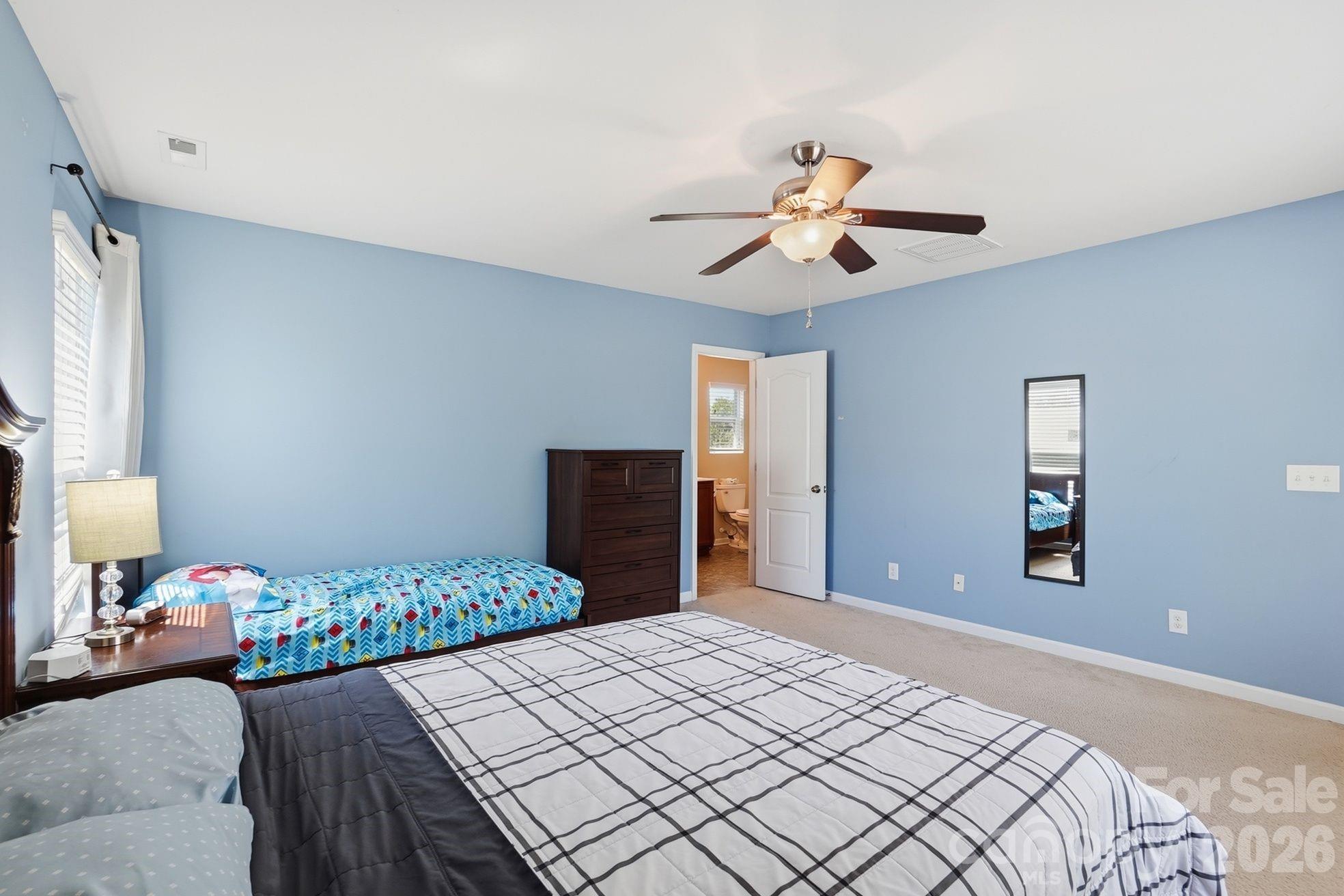 1304 Woodglen Lane