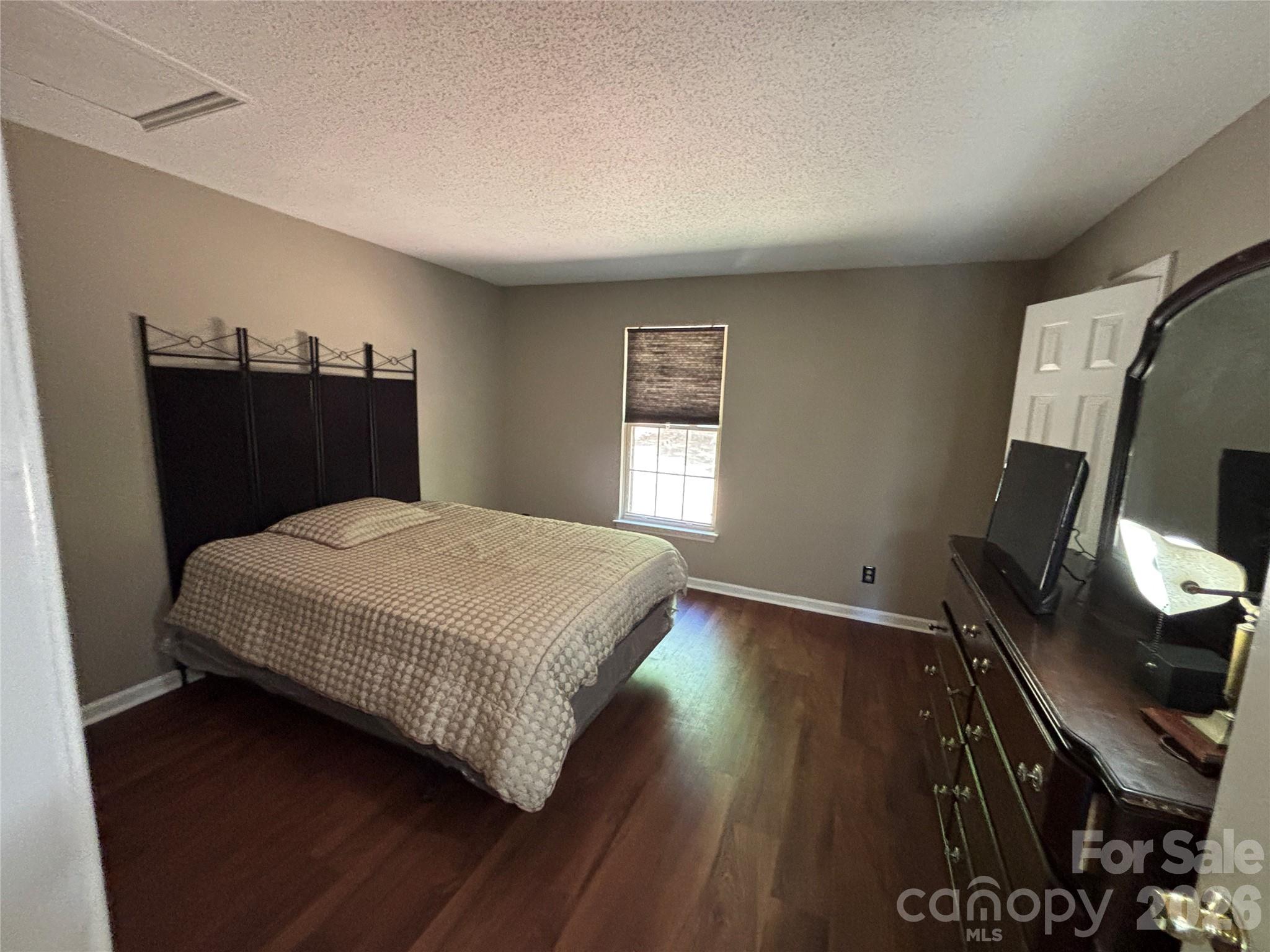 2601 Yarrow Road